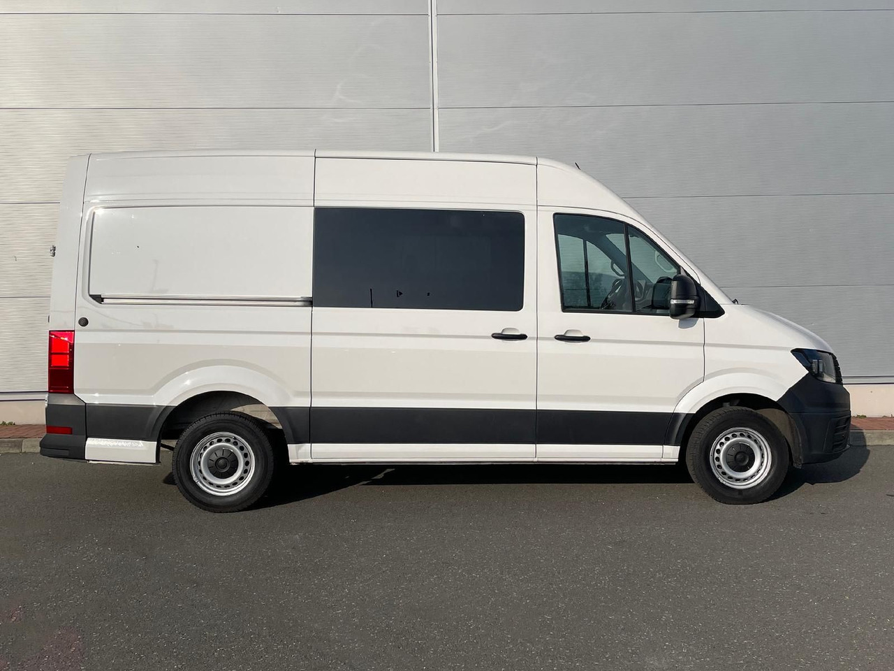 Volkswagen Crafter MIXTO 35 L3H3 KAMERA SITZHZ DAB - Pakettiauto, Jatko-ohjaamo kevyt kuorma-auto: kuva Volkswagen Crafter MIXTO 35 L3H3 KAMERA SITZHZ DAB - Pakettiauto, Jatko-ohjaamo kevyt kuorma-auto Volkswagen Crafter MIXTO 35 L3H3 KAMERA SITZHZ DAB - Pakettiauto, Jatko-ohjaamo kevyt kuorma-auto: kuva Volkswagen Crafter MIXTO 35 L3H3 KAMERA SITZHZ DAB - Pakettiauto, Jatko-ohjaamo kevyt kuorma-auto