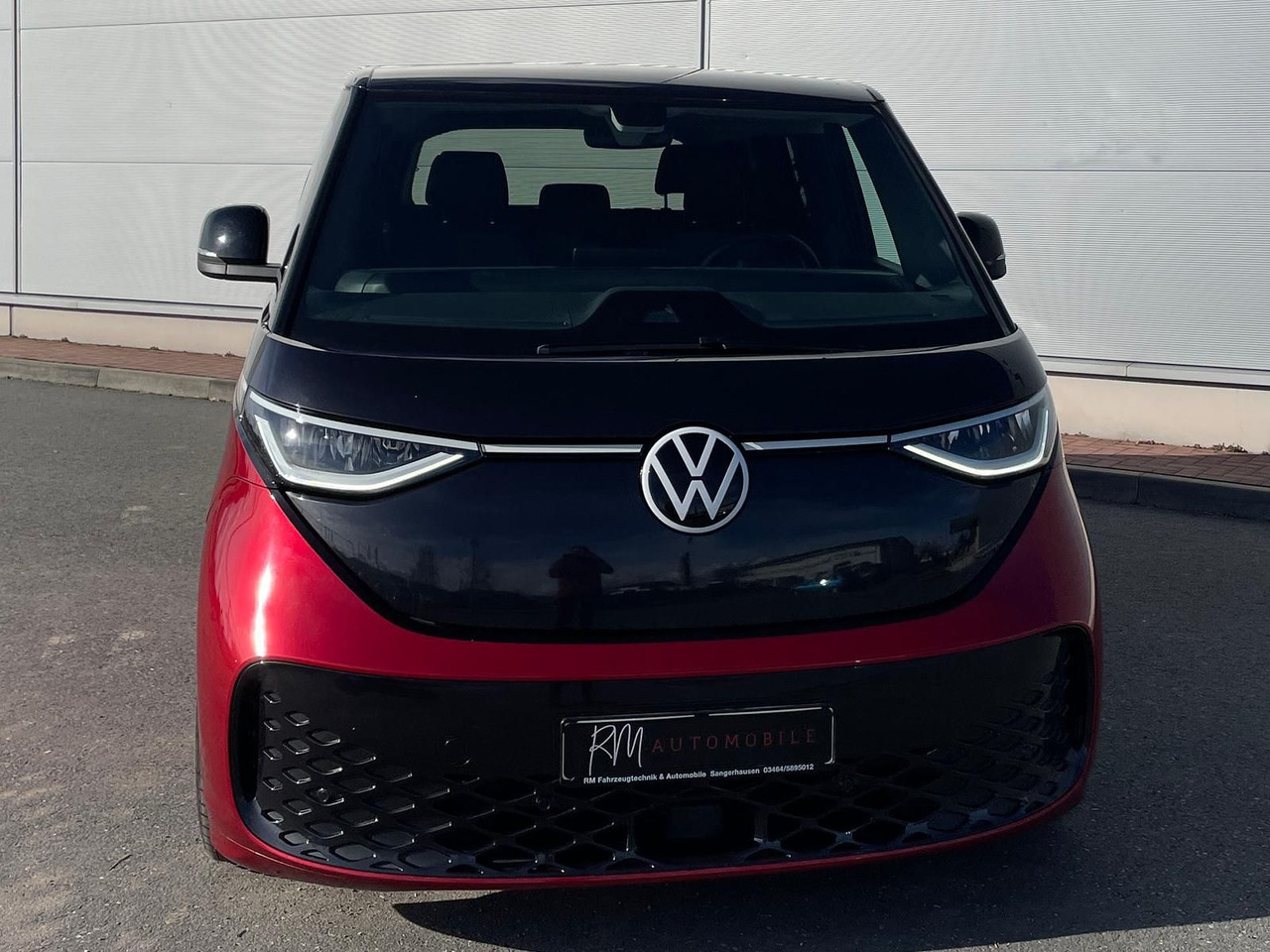 Volkswagen ID.Buzz KW Fahrwerk LM Felgen KLIMA PDC ACC DAB - Pikkubussi, Sähköpakettiauto: kuva Volkswagen ID.Buzz KW Fahrwerk LM Felgen KLIMA PDC ACC DAB - Pikkubussi, Sähköpakettiauto Volkswagen ID.Buzz KW Fahrwerk LM Felgen KLIMA PDC ACC DAB - Pikkubussi, Sähköpakettiauto: kuva Volkswagen ID.Buzz KW Fahrwerk LM Felgen KLIMA PDC ACC DAB - Pikkubussi, Sähköpakettiauto