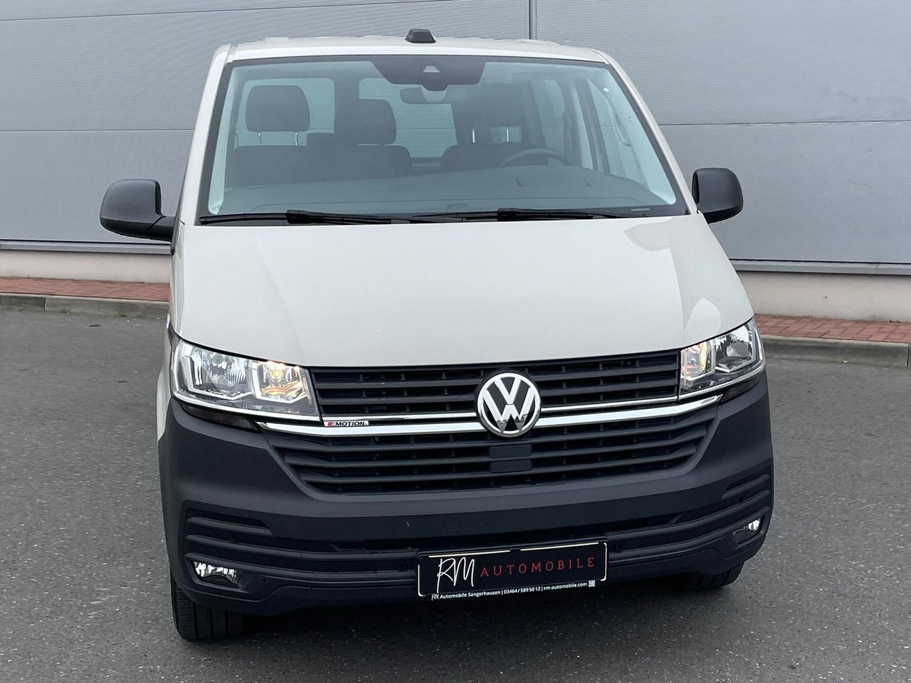 Volkswagen T6.1 Transporter 2.0 TDI lang 4MOTION SITZHZ NAV - Henkilöauto: kuva Volkswagen T6.1 Transporter 2.0 TDI lang 4MOTION SITZHZ NAV - Henkilöauto Volkswagen T6.1 Transporter 2.0 TDI lang 4MOTION SITZHZ NAV - Henkilöauto: kuva Volkswagen T6.1 Transporter 2.0 TDI lang 4MOTION SITZHZ NAV - Henkilöauto