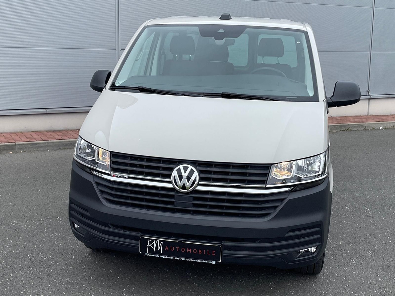Volkswagen T6.1 Transporter 2.0 TDI lang 4MOTION SITZHZ NAV - Henkilöauto: kuva Volkswagen T6.1 Transporter 2.0 TDI lang 4MOTION SITZHZ NAV - Henkilöauto Volkswagen T6.1 Transporter 2.0 TDI lang 4MOTION SITZHZ NAV - Henkilöauto: kuva Volkswagen T6.1 Transporter 2.0 TDI lang 4MOTION SITZHZ NAV - Henkilöauto