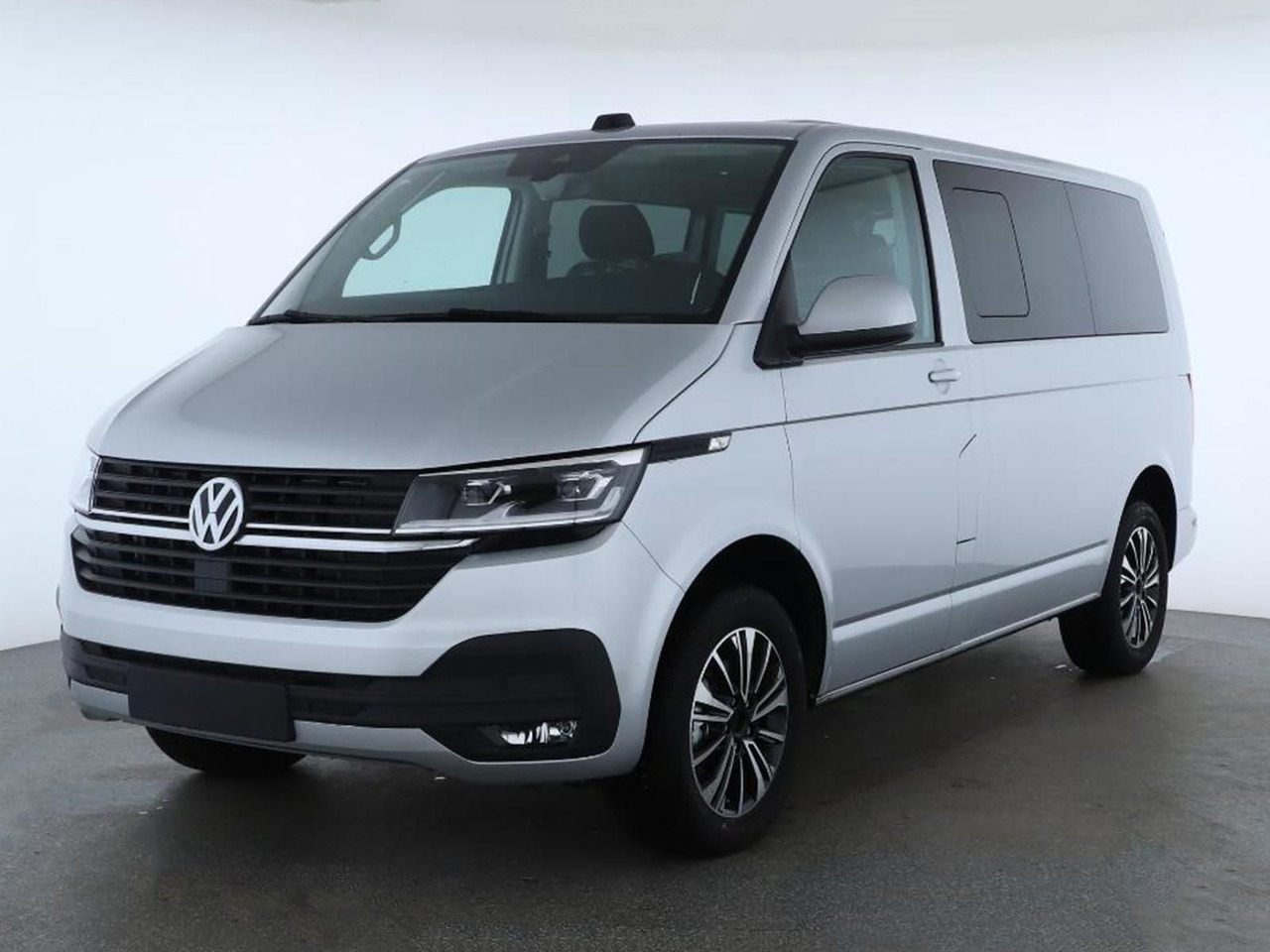 Volkswagen T6.1 Transporter Kombi KR LED STANDHZ ACC NAVI - Farmari: kuva Volkswagen T6.1 Transporter Kombi KR LED STANDHZ ACC NAVI - Farmari Volkswagen T6.1 Transporter Kombi KR LED STANDHZ ACC NAVI - Farmari: kuva Volkswagen T6.1 Transporter Kombi KR LED STANDHZ ACC NAVI - Farmari