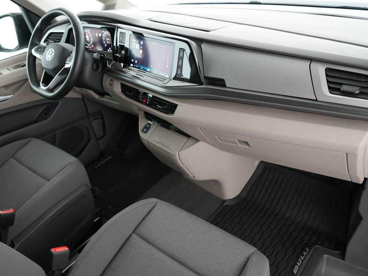 Volkswagen T7 Multivan eHybrid lang 4MOTION NAVI AHK ACC - Minibussi, Pikkubussi: kuva Volkswagen T7 Multivan eHybrid lang 4MOTION NAVI AHK ACC - Minibussi, Pikkubussi Volkswagen T7 Multivan eHybrid lang 4MOTION NAVI AHK ACC - Minibussi, Pikkubussi: kuva Volkswagen T7 Multivan eHybrid lang 4MOTION NAVI AHK ACC - Minibussi, Pikkubussi