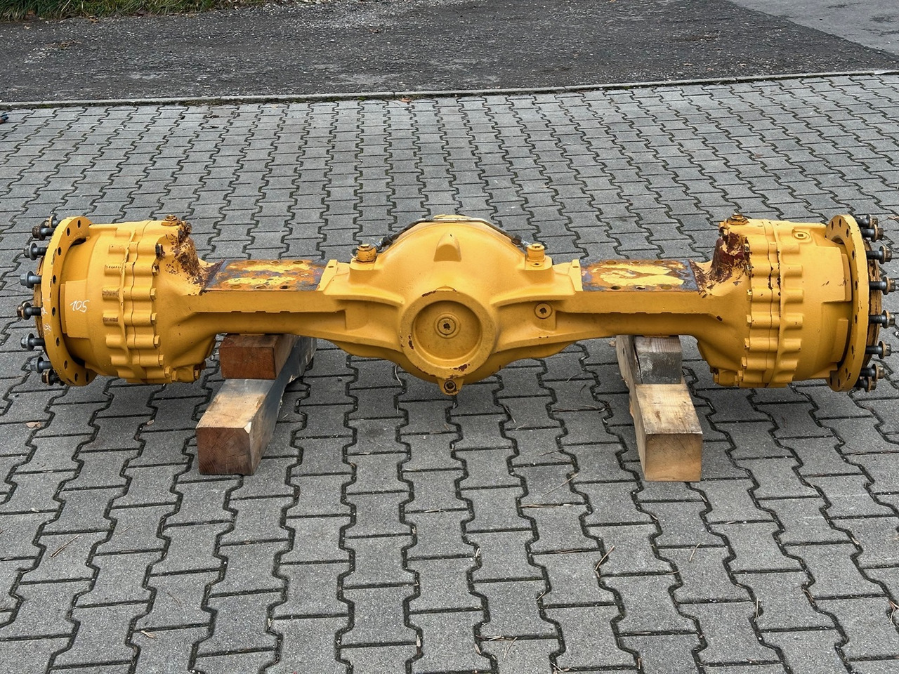 LIEBHERR Original Hinterachse-Planetenstarrachse Typ:MT-L3085. ID-Nr.10022957 – ID-Nr.10425800. L544-443, L544-445, L550-456, L554-453, L556-454. #10425800.1789310# - Taka-akseli - Pyöräkuormaaja: kuva LIEBHERR Original Hinterachse-Planetenstarrachse Typ:MT-L3085. ID-Nr.10022957 – ID-Nr.10425800. L544-443, L544-445, L550-456, L554-453, L556-454. #10425800.1789310# - Taka-akseli - Pyöräkuormaaja LIEBHERR Original Hinterachse-Planetenstarrachse Typ:MT-L3085. ID-Nr.10022957 – ID-Nr.10425800. L544-443, L544-445, L550-456, L554-453, L556-454. #10425800.1789310# - Taka-akseli - Pyöräkuormaaja: kuva LIEBHERR Original Hinterachse-Planetenstarrachse Typ:MT-L3085. ID-Nr.10022957 – ID-Nr.10425800. L544-443, L544-445, L550-456, L554-453, L556-454. #10425800.1789310# - Taka-akseli - Pyöräkuormaaja