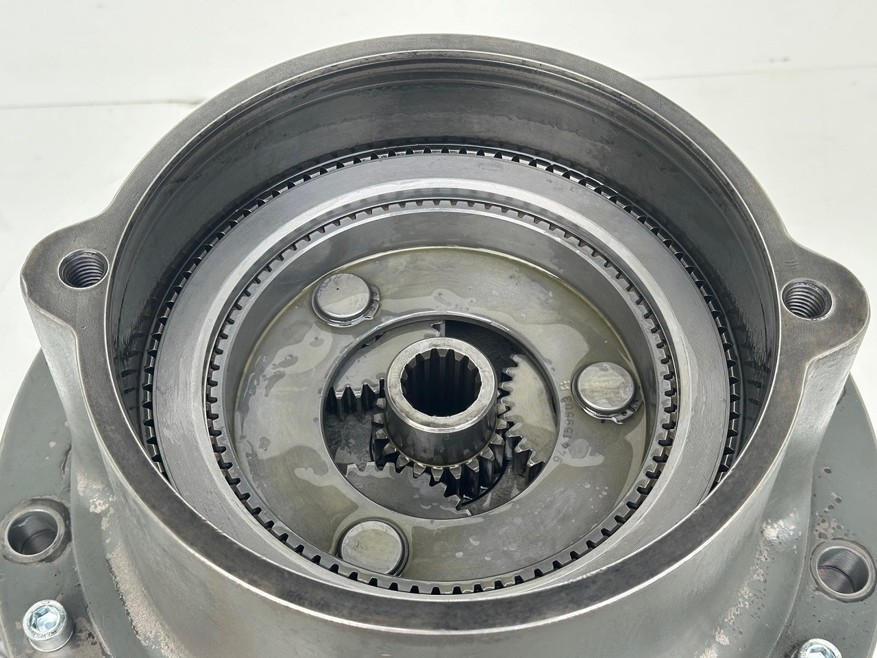 LIEBHERR Original Schwenkantrieb Typ: AT-SAT225/273,SAT225/229. ID-Nr.90003633A-ID-Nr.932151201-ID-Nr.932871301-ID-Nr.90003632-ID-Nr.970463801. A314,A316,A900,A904,R313,R317,R900,R904. #B13.20.90430# - Kääntömoottori - Kaivuri: kuva LIEBHERR Original Schwenkantrieb Typ: AT-SAT225/273,SAT225/229. ID-Nr.90003633A-ID-Nr.932151201-ID-Nr.932871301-ID-Nr.90003632-ID-Nr.970463801. A314,A316,A900,A904,R313,R317,R900,R904. #B13.20.90430# - Kääntömoottori - Kaivuri LIEBHERR Original Schwenkantrieb Typ: AT-SAT225/273,SAT225/229. ID-Nr.90003633A-ID-Nr.932151201-ID-Nr.932871301-ID-Nr.90003632-ID-Nr.970463801. A314,A316,A900,A904,R313,R317,R900,R904. #B13.20.90430# - Kääntömoottori - Kaivuri: kuva LIEBHERR Original Schwenkantrieb Typ: AT-SAT225/273,SAT225/229. ID-Nr.90003633A-ID-Nr.932151201-ID-Nr.932871301-ID-Nr.90003632-ID-Nr.970463801. A314,A316,A900,A904,R313,R317,R900,R904. #B13.20.90430# - Kääntömoottori - Kaivuri