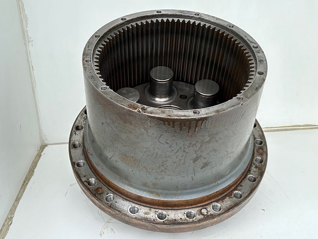 Liebherr Anschlußträger ID-Nr.90207972 mit Innenrad ID-Nr.944315903. FAT400P130-FAT400P139. R926,R928,R930,R934,R936,R938. #0992#0972# - Vaihteisto - Rakennuskoneet: kuva Liebherr Anschlußträger ID-Nr.90207972 mit Innenrad ID-Nr.944315903. FAT400P130-FAT400P139. R926,R928,R930,R934,R936,R938. #0992#0972# - Vaihteisto - Rakennuskoneet Liebherr Anschlußträger ID-Nr.90207972 mit Innenrad ID-Nr.944315903. FAT400P130-FAT400P139. R926,R928,R930,R934,R936,R938. #0992#0972# - Vaihteisto - Rakennuskoneet: kuva Liebherr Anschlußträger ID-Nr.90207972 mit Innenrad ID-Nr.944315903. FAT400P130-FAT400P139. R926,R928,R930,R934,R936,R938. #0992#0972# - Vaihteisto - Rakennuskoneet