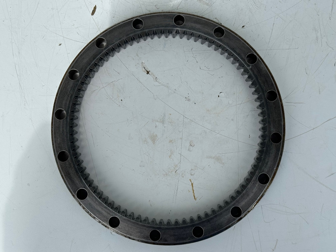 Liebherr-Bonfiglioli Zahnkranz mit ID-Nr.10002572. LTF 1030,LTF 1045,LTM 1030,LTC-1055,LTC-1055-3-1,LTM 1045-3-1-,LTM 1050-3-1,LTM 1055-1,LTM 1055-3-1-,LTM 1055-3-2-,LTM1070-4-1-,LTM1070-4-2-. #100025 - Kääntömoottori - Ajoneuvonosturi: kuva Liebherr-Bonfiglioli Zahnkranz mit ID-Nr.10002572. LTF 1030,LTF 1045,LTM 1030,LTC-1055,LTC-1055-3-1,LTM 1045-3-1-,LTM 1050-3-1,LTM 1055-1,LTM 1055-3-1-,LTM 1055-3-2-,LTM1070-4-1-,LTM1070-4-2-. #100025 - Kääntömoottori - Ajoneuvonosturi Liebherr-Bonfiglioli Zahnkranz mit ID-Nr.10002572. LTF 1030,LTF 1045,LTM 1030,LTC-1055,LTC-1055-3-1,LTM 1045-3-1-,LTM 1050-3-1,LTM 1055-1,LTM 1055-3-1-,LTM 1055-3-2-,LTM1070-4-1-,LTM1070-4-2-. #100025 - Kääntömoottori - Ajoneuvonosturi: kuva Liebherr-Bonfiglioli Zahnkranz mit ID-Nr.10002572. LTF 1030,LTF 1045,LTM 1030,LTC-1055,LTC-1055-3-1,LTM 1045-3-1-,LTM 1050-3-1,LTM 1055-1,LTM 1055-3-1-,LTM 1055-3-2-,LTM1070-4-1-,LTM1070-4-2-. #100025 - Kääntömoottori - Ajoneuvonosturi