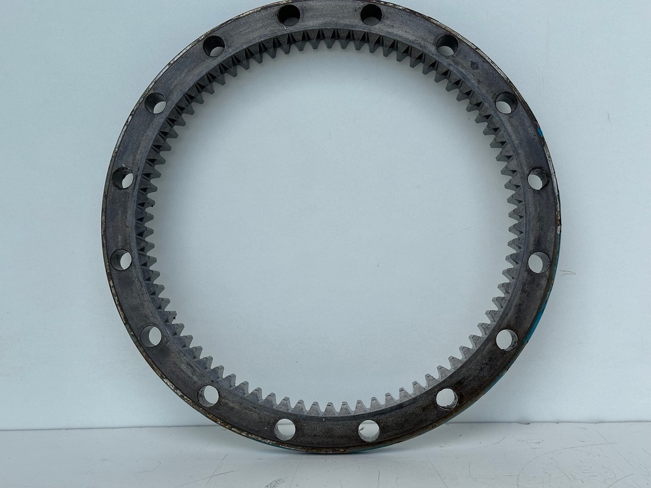 Liebherr-Bonfiglioli Zahnkranz mit ID-Nr.10002572. LTF 1030,LTF 1045,LTM 1030,LTC-1055,LTC-1055-3-1,LTM 1045-3-1-,LTM 1050-3-1,LTM 1055-1,LTM 1055-3-1-,LTM 1055-3-2-,LTM1070-4-1-,LTM1070-4-2-. #100025 - Kääntömoottori - Ajoneuvonosturi: kuva Liebherr-Bonfiglioli Zahnkranz mit ID-Nr.10002572. LTF 1030,LTF 1045,LTM 1030,LTC-1055,LTC-1055-3-1,LTM 1045-3-1-,LTM 1050-3-1,LTM 1055-1,LTM 1055-3-1-,LTM 1055-3-2-,LTM1070-4-1-,LTM1070-4-2-. #100025 - Kääntömoottori - Ajoneuvonosturi Liebherr-Bonfiglioli Zahnkranz mit ID-Nr.10002572. LTF 1030,LTF 1045,LTM 1030,LTC-1055,LTC-1055-3-1,LTM 1045-3-1-,LTM 1050-3-1,LTM 1055-1,LTM 1055-3-1-,LTM 1055-3-2-,LTM1070-4-1-,LTM1070-4-2-. #100025 - Kääntömoottori - Ajoneuvonosturi: kuva Liebherr-Bonfiglioli Zahnkranz mit ID-Nr.10002572. LTF 1030,LTF 1045,LTM 1030,LTC-1055,LTC-1055-3-1,LTM 1045-3-1-,LTM 1050-3-1,LTM 1055-1,LTM 1055-3-1-,LTM 1055-3-2-,LTM1070-4-1-,LTM1070-4-2-. #100025 - Kääntömoottori - Ajoneuvonosturi