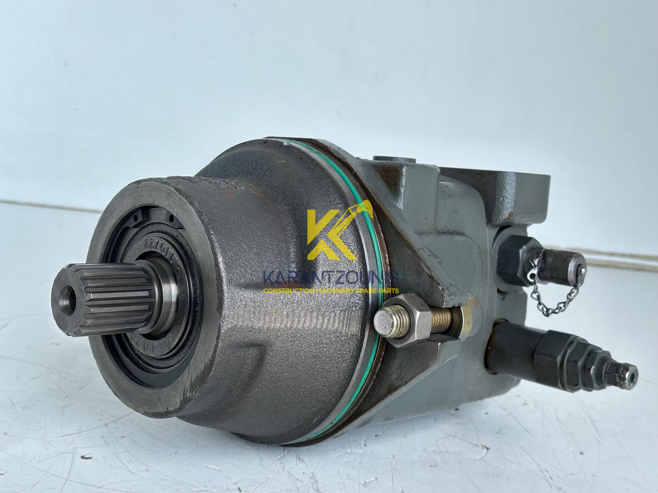 Liebherr Hydraulikeinbaumotor Typ:FMF058, ID-Nr.10122576 - ID-Nr.10145827 - ID-Nr.11371069. LOS1906, P924 COMP , R906, R906 PROTO, R916, R922, R924, R924 COMP, R926 COMP, R926 K LC. #39780# - Hydraulimoottori - Kaivuri: kuva Liebherr Hydraulikeinbaumotor Typ:FMF058, ID-Nr.10122576 - ID-Nr.10145827 - ID-Nr.11371069. LOS1906, P924 COMP , R906, R906 PROTO, R916, R922, R924, R924 COMP, R926 COMP, R926 K LC. #39780# - Hydraulimoottori - Kaivuri Liebherr Hydraulikeinbaumotor Typ:FMF058, ID-Nr.10122576 - ID-Nr.10145827 - ID-Nr.11371069. LOS1906, P924 COMP , R906, R906 PROTO, R916, R922, R924, R924 COMP, R926 COMP, R926 K LC. #39780# - Hydraulimoottori - Kaivuri: kuva Liebherr Hydraulikeinbaumotor Typ:FMF058, ID-Nr.10122576 - ID-Nr.10145827 - ID-Nr.11371069. LOS1906, P924 COMP , R906, R906 PROTO, R916, R922, R924, R924 COMP, R926 COMP, R926 K LC. #39780# - Hydraulimoottori - Kaivuri