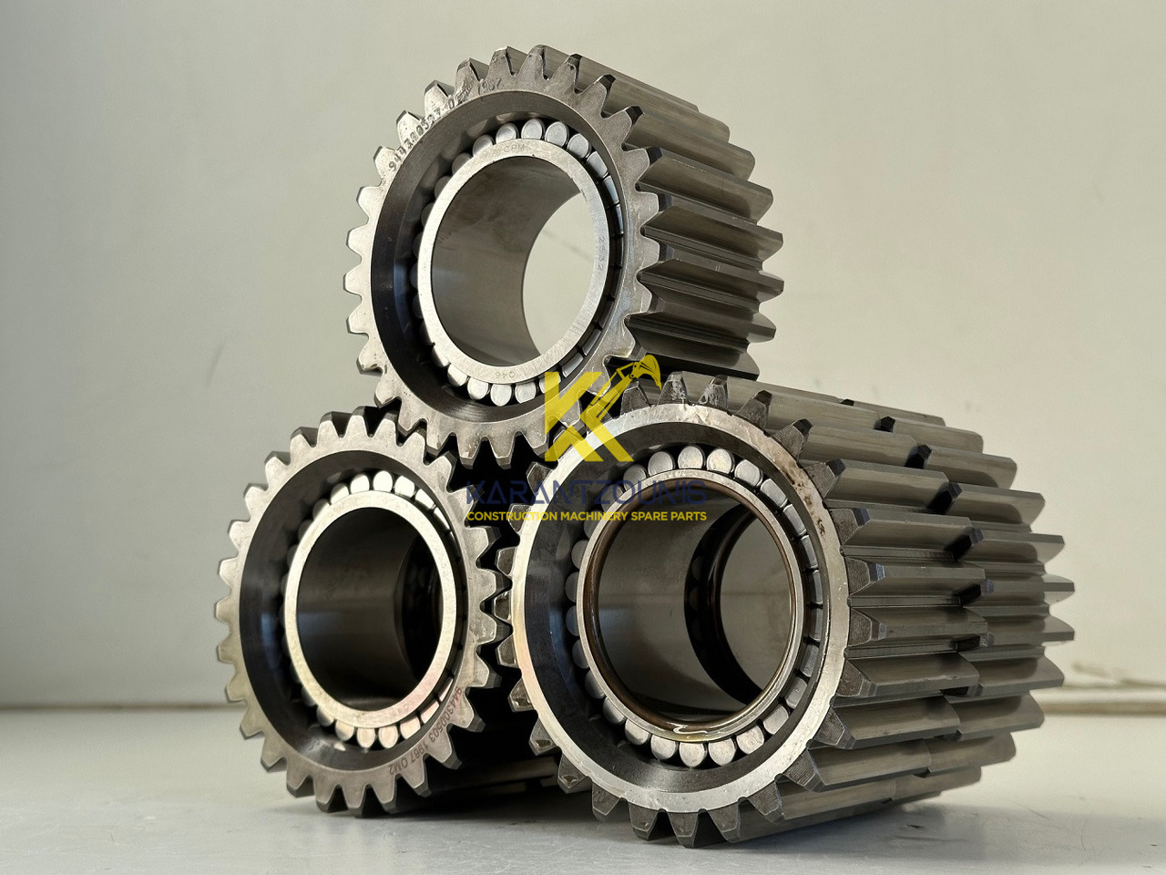 Liebherr Planetenrad ID-Nr.9443004 - ID-Nr.944300403. FAT400-FAT400/018-FAT400P018-FAT400P063-FAT400P073-FAT400P092. R934 IND,R906,R914,R916,R922,R924,R932,R934,R936,R942,R944. #944300503.18.12# - Ajomoottori - Telakaivukone: kuva Liebherr Planetenrad ID-Nr.9443004 - ID-Nr.944300403. FAT400-FAT400/018-FAT400P018-FAT400P063-FAT400P073-FAT400P092. R934 IND,R906,R914,R916,R922,R924,R932,R934,R936,R942,R944. #944300503.18.12# - Ajomoottori - Telakaivukone Liebherr Planetenrad ID-Nr.9443004 - ID-Nr.944300403. FAT400-FAT400/018-FAT400P018-FAT400P063-FAT400P073-FAT400P092. R934 IND,R906,R914,R916,R922,R924,R932,R934,R936,R942,R944. #944300503.18.12# - Ajomoottori - Telakaivukone: kuva Liebherr Planetenrad ID-Nr.9443004 - ID-Nr.944300403. FAT400-FAT400/018-FAT400P018-FAT400P063-FAT400P073-FAT400P092. R934 IND,R906,R914,R916,R922,R924,R932,R934,R936,R942,R944. #944300503.18.12# - Ajomoottori - Telakaivukone