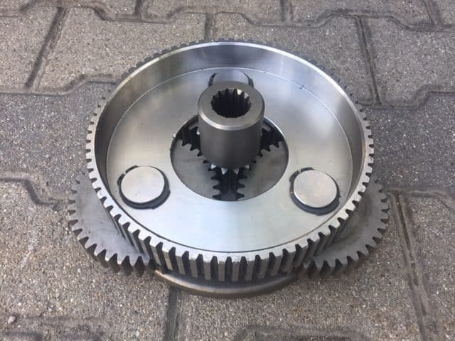 Liebherr Planetenträger ID-Nr.90006547 mit Planetenrad ID-Nr.90006548 und Lamellenträger ID-Nr.90006550 - Sonnenrad ID-Nr.90016874. #SET.01# - Kääntömoottori - Rakennuskoneet: kuva Liebherr Planetenträger ID-Nr.90006547 mit Planetenrad ID-Nr.90006548 und Lamellenträger ID-Nr.90006550 - Sonnenrad ID-Nr.90016874. #SET.01# - Kääntömoottori - Rakennuskoneet Liebherr Planetenträger ID-Nr.90006547 mit Planetenrad ID-Nr.90006548 und Lamellenträger ID-Nr.90006550 - Sonnenrad ID-Nr.90016874. #SET.01# - Kääntömoottori - Rakennuskoneet: kuva Liebherr Planetenträger ID-Nr.90006547 mit Planetenrad ID-Nr.90006548 und Lamellenträger ID-Nr.90006550 - Sonnenrad ID-Nr.90016874. #SET.01# - Kääntömoottori - Rakennuskoneet
