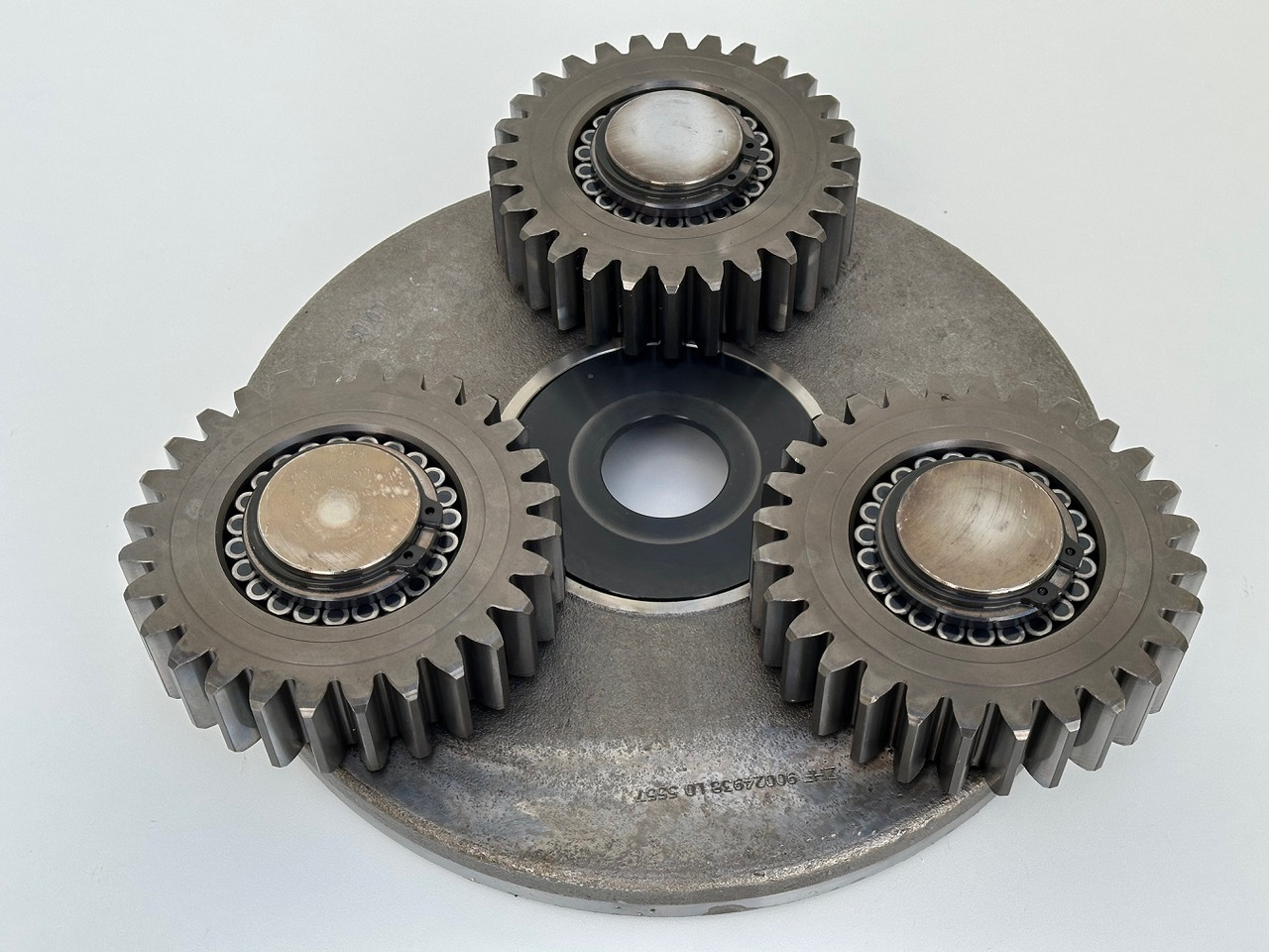 Liebherr Planetenträger ID-Nr.90024938 mit Planetenräder ID-Nr.90024939. FAT400P112 -FAT400P130 - FAT400P139. LO1936,LOS926,R926,R928,R930,R934,R936,R940,R944,R946,R950 T. #PLA.938.PLA.939# - Ajomoottori - Rakennuskoneet: kuva Liebherr Planetenträger ID-Nr.90024938 mit Planetenräder ID-Nr.90024939. FAT400P112 -FAT400P130 - FAT400P139. LO1936,LOS926,R926,R928,R930,R934,R936,R940,R944,R946,R950 T. #PLA.938.PLA.939# - Ajomoottori - Rakennuskoneet Liebherr Planetenträger ID-Nr.90024938 mit Planetenräder ID-Nr.90024939. FAT400P112 -FAT400P130 - FAT400P139. LO1936,LOS926,R926,R928,R930,R934,R936,R940,R944,R946,R950 T. #PLA.938.PLA.939# - Ajomoottori - Rakennuskoneet: kuva Liebherr Planetenträger ID-Nr.90024938 mit Planetenräder ID-Nr.90024939. FAT400P112 -FAT400P130 - FAT400P139. LO1936,LOS926,R926,R928,R930,R934,R936,R940,R944,R946,R950 T. #PLA.938.PLA.939# - Ajomoottori - Rakennuskoneet