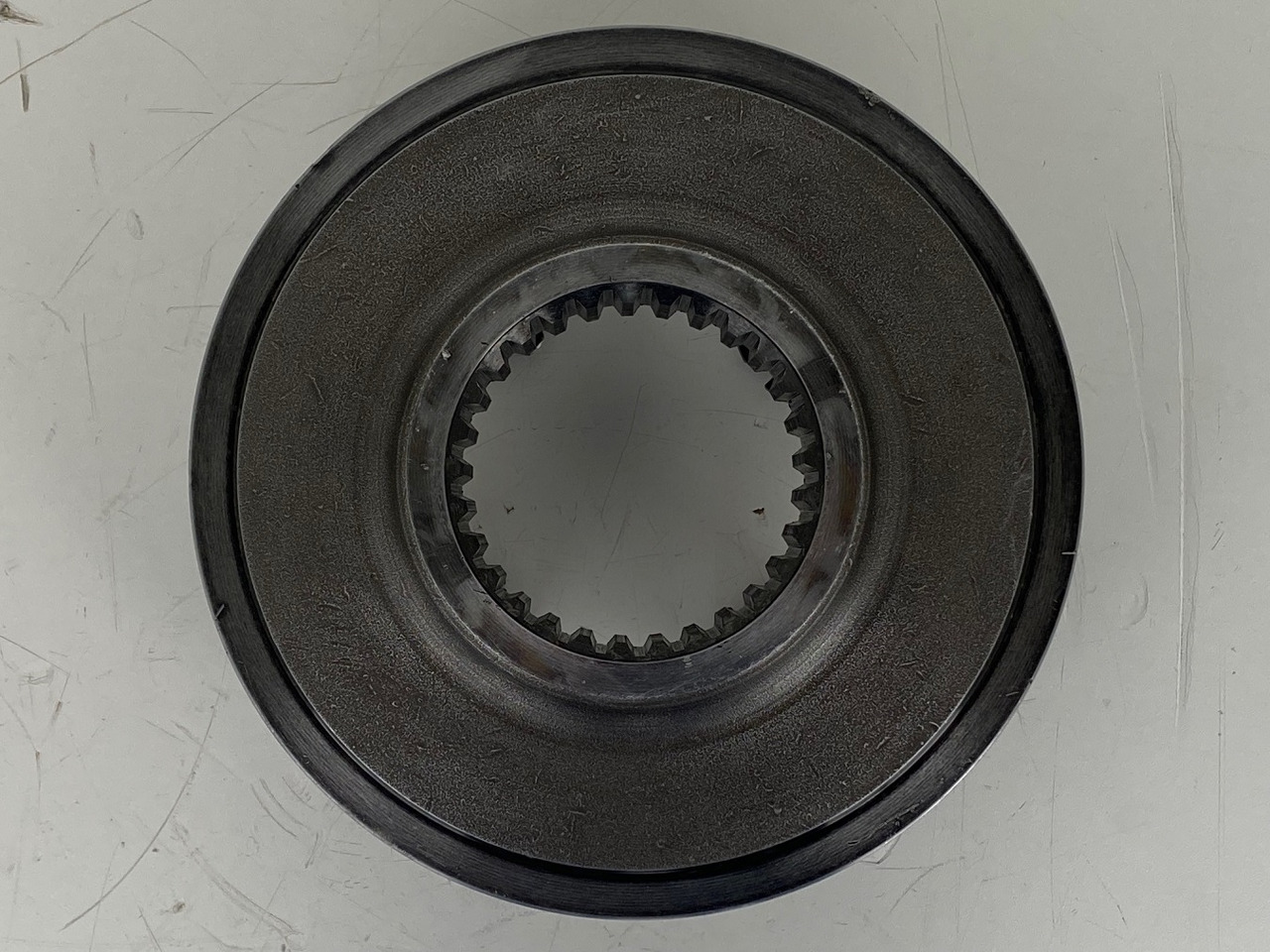 Kääntömoottori - Rakennuskoneet Liebherr Planetenträger ID-Nr.944306303 - ID-Nr.9443063.  A924, A934, LH30, LH35.  #PLANT764#: kuva Kääntömoottori - Rakennuskoneet Liebherr Planetenträger ID-Nr.944306303 - ID-Nr.9443063.  A924, A934, LH30, LH35.  #PLANT764#