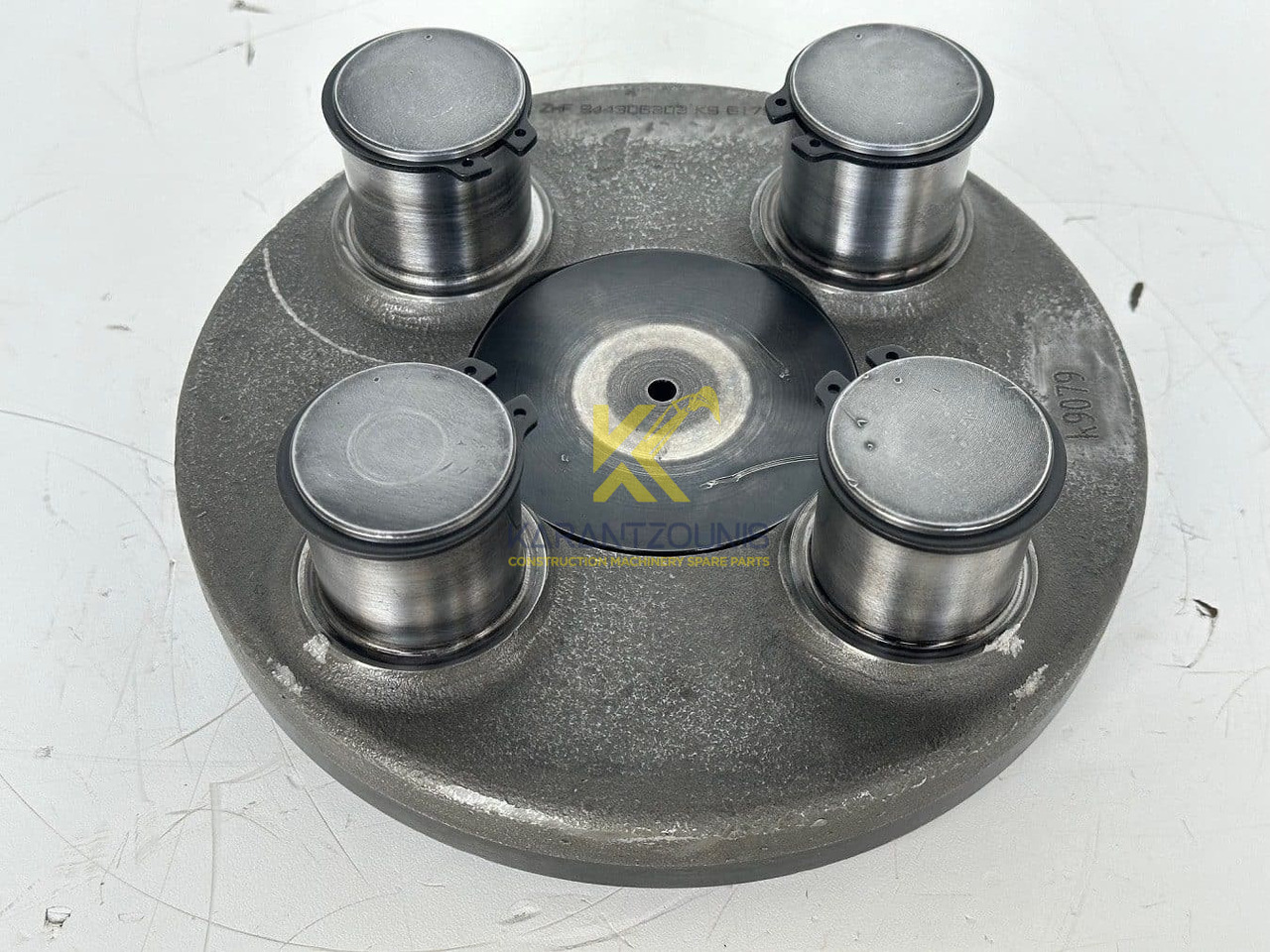 Liebherr Planetenträger ID-Nr.944306303 - ID-Nr.9443063. A924, A934, LH30, LH35, R906, R916, R922, R924, R926, R932, R934, R944. #k9079# - Vaihdelaatikko - Rakennuskoneet: kuva Liebherr Planetenträger ID-Nr.944306303 - ID-Nr.9443063. A924, A934, LH30, LH35, R906, R916, R922, R924, R926, R932, R934, R944. #k9079# - Vaihdelaatikko - Rakennuskoneet Liebherr Planetenträger ID-Nr.944306303 - ID-Nr.9443063. A924, A934, LH30, LH35, R906, R916, R922, R924, R926, R932, R934, R944. #k9079# - Vaihdelaatikko - Rakennuskoneet: kuva Liebherr Planetenträger ID-Nr.944306303 - ID-Nr.9443063. A924, A934, LH30, LH35, R906, R916, R922, R924, R926, R932, R934, R944. #k9079# - Vaihdelaatikko - Rakennuskoneet