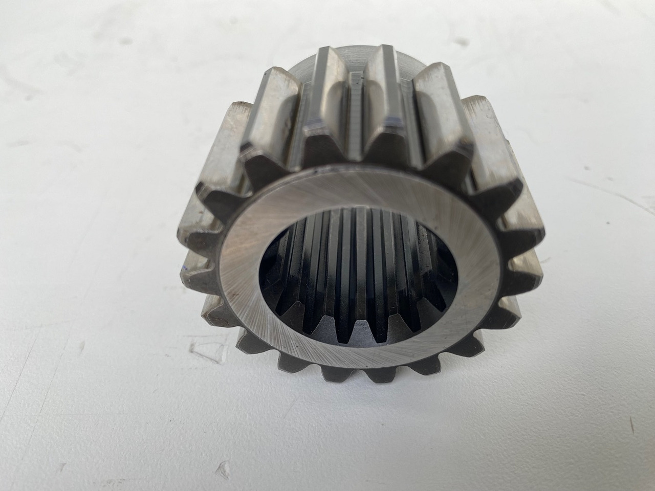 Liebherr Sonnenrad ID-Nr.90207736. A924 HL, LH30, LH35, R922 LC, R922 NLC, R922 SLC, R922 XLC. - Kääntömoottori - Telakaivukone: kuva  Liebherr Sonnenrad ID-Nr.90207736. A924 HL, LH30, LH35, R922 LC, R922 NLC, R922 SLC, R922 XLC. - Kääntömoottori - Telakaivukone Liebherr Sonnenrad ID-Nr.90207736. A924 HL, LH30, LH35, R922 LC, R922 NLC, R922 SLC, R922 XLC. - Kääntömoottori - Telakaivukone: kuva  Liebherr Sonnenrad ID-Nr.90207736. A924 HL, LH30, LH35, R922 LC, R922 NLC, R922 SLC, R922 XLC. - Kääntömoottori - Telakaivukone