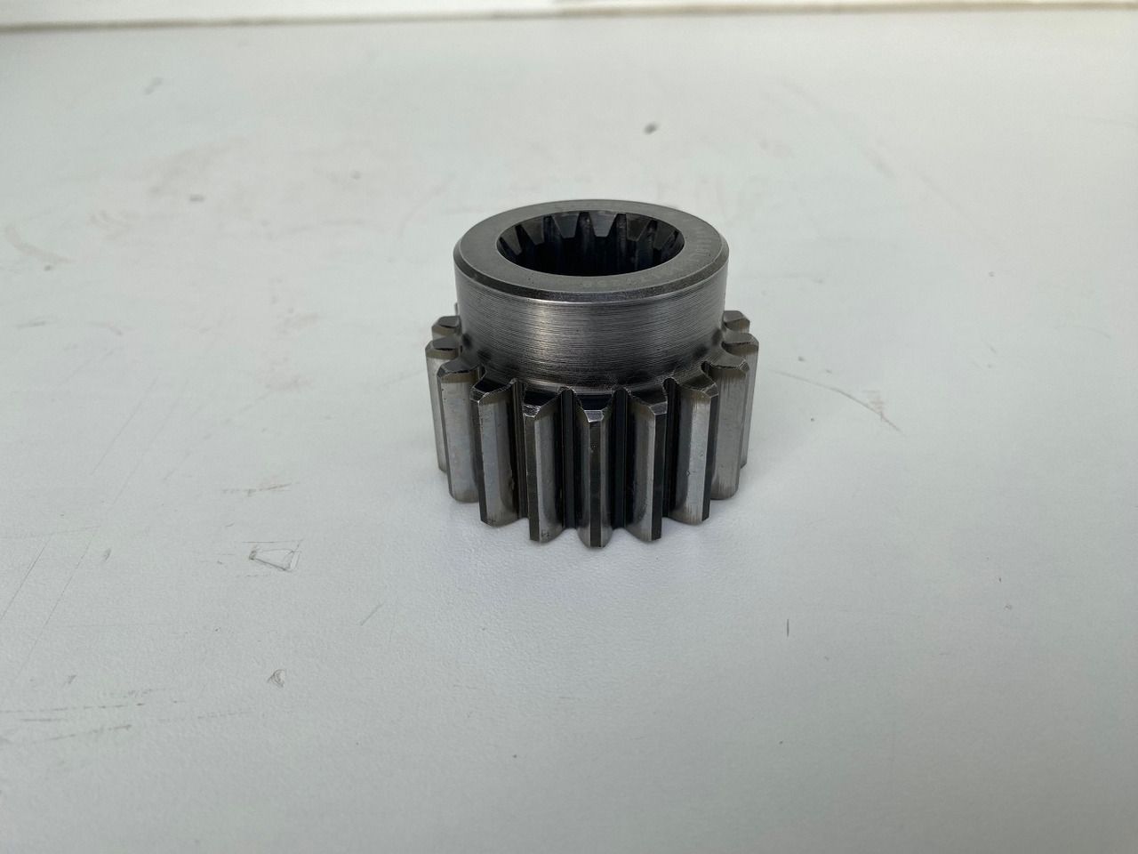 Liebherr Sonnenrad ID-Nr.90207736. A924 HL, LH30, LH35, R922 LC, R922 NLC, R922 SLC, R922 XLC. - Kääntömoottori - Telakaivukone: kuva  Liebherr Sonnenrad ID-Nr.90207736. A924 HL, LH30, LH35, R922 LC, R922 NLC, R922 SLC, R922 XLC. - Kääntömoottori - Telakaivukone Liebherr Sonnenrad ID-Nr.90207736. A924 HL, LH30, LH35, R922 LC, R922 NLC, R922 SLC, R922 XLC. - Kääntömoottori - Telakaivukone: kuva  Liebherr Sonnenrad ID-Nr.90207736. A924 HL, LH30, LH35, R922 LC, R922 NLC, R922 SLC, R922 XLC. - Kääntömoottori - Telakaivukone