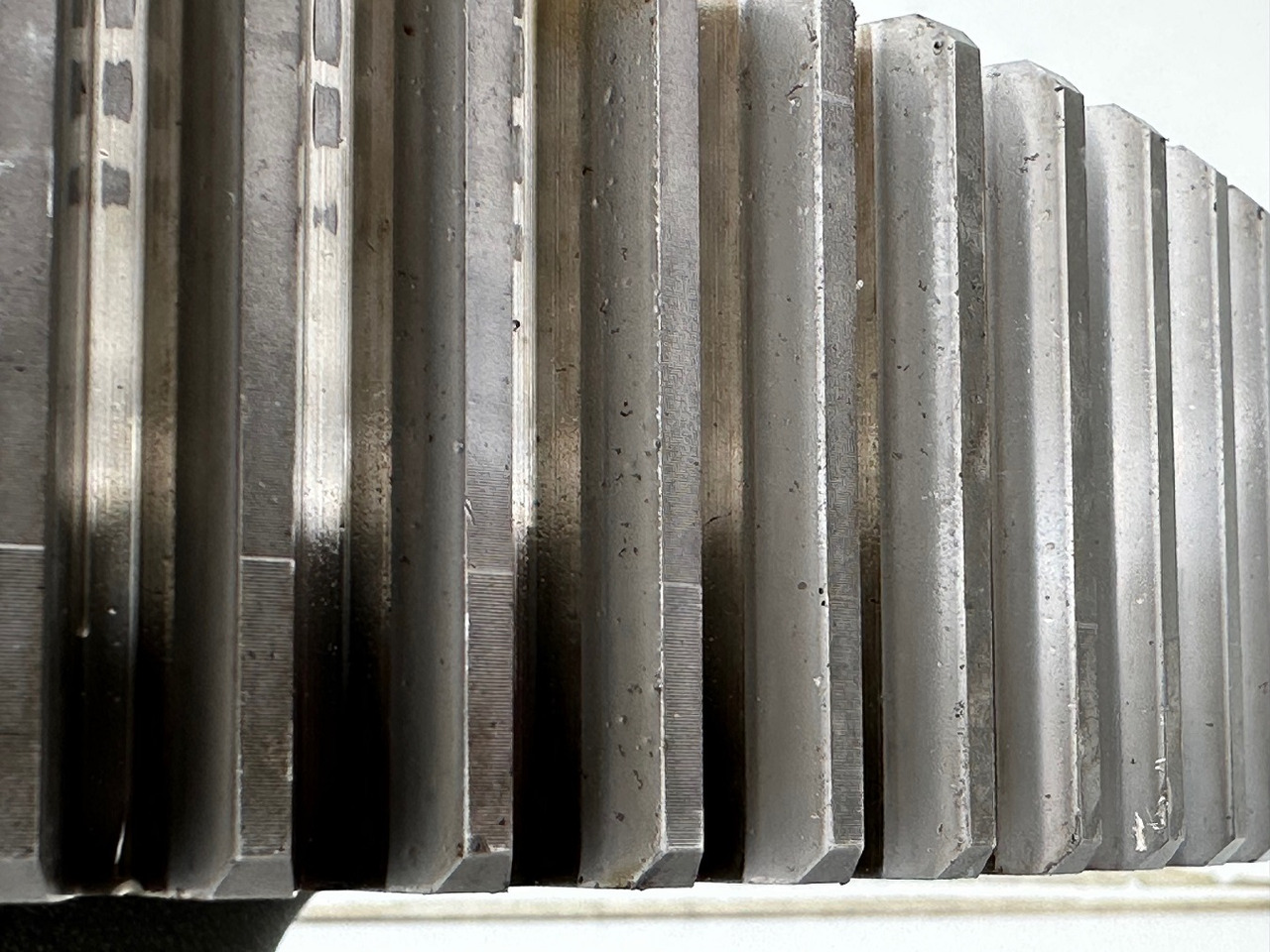 Ajomoottori - Puskutraktori Liebherr Stirnrad ID-Nr.90012820. FAT400G546, FAT400F560-2H00, FAT400F432-2H00. LR626-1327, PR71605LGP1823, PR716LGP-1423. PR716XL-1422. #90012820.28.09#: kuva Ajomoottori - Puskutraktori Liebherr Stirnrad ID-Nr.90012820. FAT400G546, FAT400F560-2H00, FAT400F432-2H00. LR626-1327, PR71605LGP1823, PR716LGP-1423. PR716XL-1422. #90012820.28.09# Ajomoottori - Puskutraktori Liebherr Stirnrad ID-Nr.90012820. FAT400G546, FAT400F560-2H00, FAT400F432-2H00. LR626-1327, PR71605LGP1823, PR716LGP-1423. PR716XL-1422. #90012820.28.09#: kuva Ajomoottori - Puskutraktori Liebherr Stirnrad ID-Nr.90012820. FAT400G546, FAT400F560-2H00, FAT400F432-2H00. LR626-1327, PR71605LGP1823, PR716LGP-1423. PR716XL-1422. #90012820.28.09#