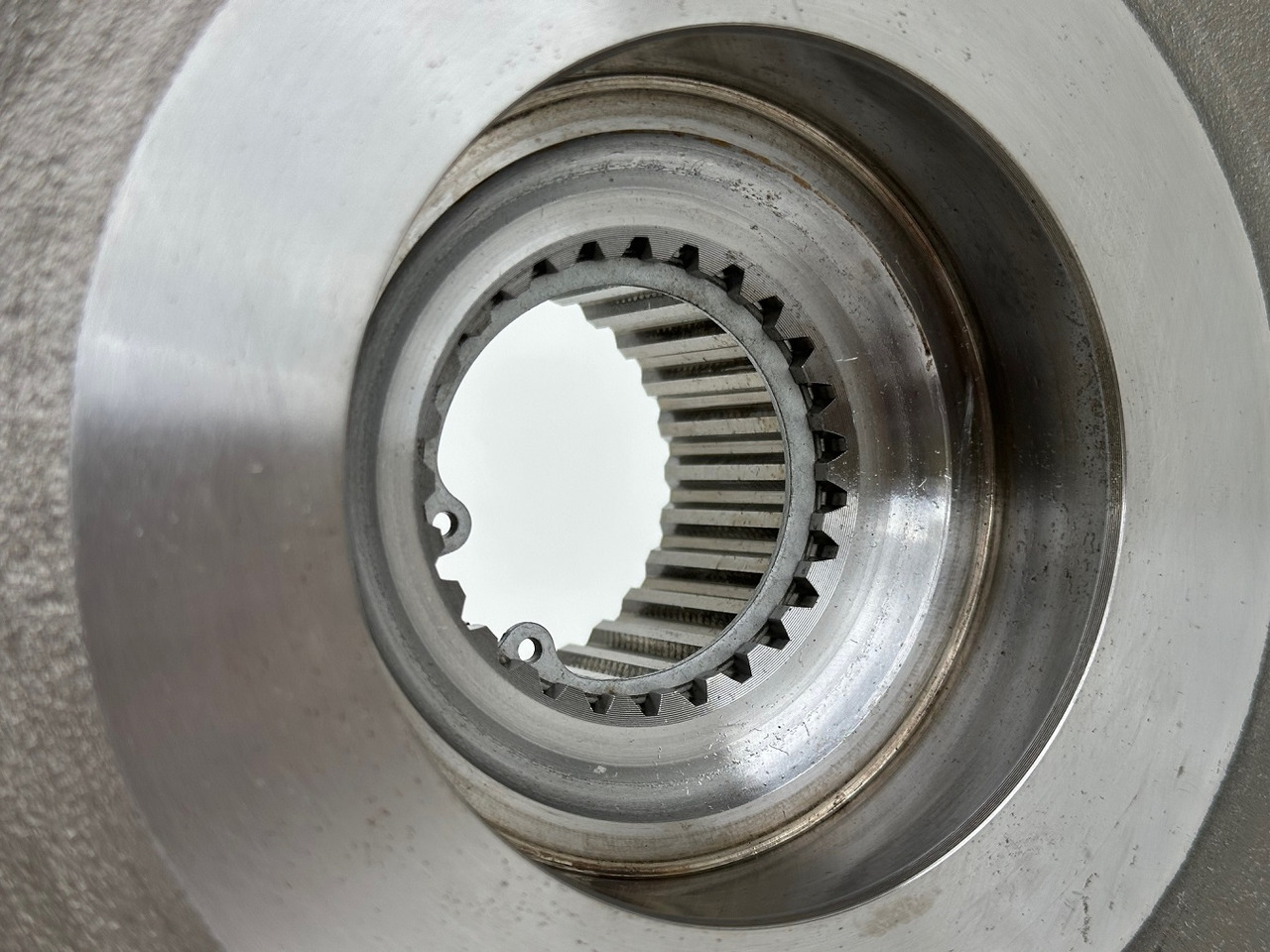 Ajomoottori - Puskutraktori Liebherr Stirnrad ID-Nr.90012820. FAT400G546, FAT400F560-2H00, FAT400F432-2H00. LR626-1327, PR71605LGP1823, PR716LGP-1423. PR716XL-1422. #90012820.28.09#: kuva Ajomoottori - Puskutraktori Liebherr Stirnrad ID-Nr.90012820. FAT400G546, FAT400F560-2H00, FAT400F432-2H00. LR626-1327, PR71605LGP1823, PR716LGP-1423. PR716XL-1422. #90012820.28.09# Ajomoottori - Puskutraktori Liebherr Stirnrad ID-Nr.90012820. FAT400G546, FAT400F560-2H00, FAT400F432-2H00. LR626-1327, PR71605LGP1823, PR716LGP-1423. PR716XL-1422. #90012820.28.09#: kuva Ajomoottori - Puskutraktori Liebherr Stirnrad ID-Nr.90012820. FAT400G546, FAT400F560-2H00, FAT400F432-2H00. LR626-1327, PR71605LGP1823, PR716LGP-1423. PR716XL-1422. #90012820.28.09#