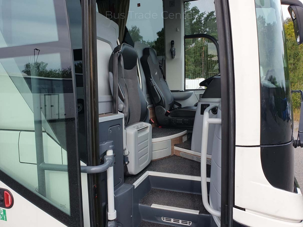 MAN Lion´s Coach R07 RHC474 - Turistibussi: kuva MAN Lion´s Coach R07 RHC474 - Turistibussi MAN Lion´s Coach R07 RHC474 - Turistibussi: kuva MAN Lion´s Coach R07 RHC474 - Turistibussi