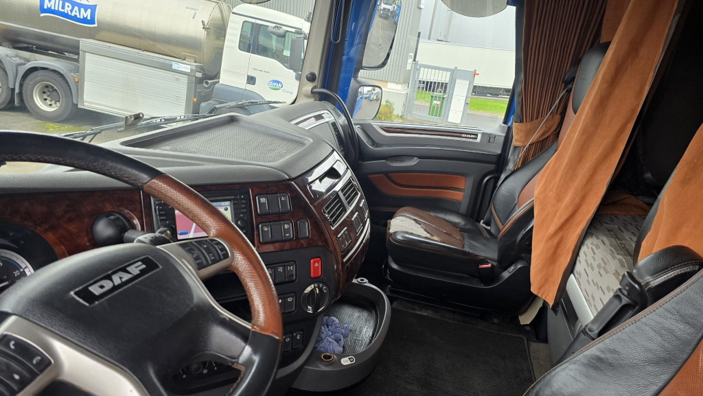 DAF XF 510 FAN 6x2 (Nr. 6185) - Kuorma-auto alusta: kuva DAF XF 510 FAN 6x2 (Nr. 6185) - Kuorma-auto alusta DAF XF 510 FAN 6x2 (Nr. 6185) - Kuorma-auto alusta: kuva DAF XF 510 FAN 6x2 (Nr. 6185) - Kuorma-auto alusta
