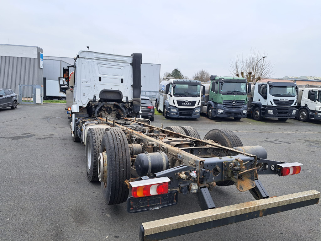 Mercedes Benz Actros 2545 L 6x2 Motorschaden(Nr. 5785) - Kuorma-auto alusta: kuva Mercedes Benz Actros 2545 L 6x2 Motorschaden(Nr. 5785) - Kuorma-auto alusta Mercedes Benz Actros 2545 L 6x2 Motorschaden(Nr. 5785) - Kuorma-auto alusta: kuva Mercedes Benz Actros 2545 L 6x2 Motorschaden(Nr. 5785) - Kuorma-auto alusta