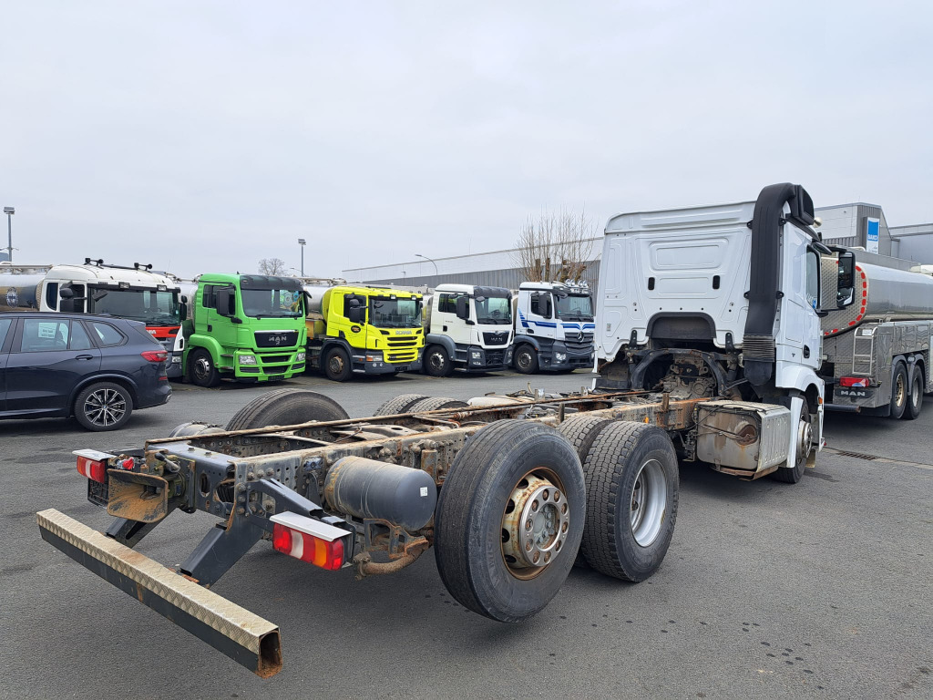 Mercedes Benz Actros 2545 L 6x2 Motorschaden(Nr. 5785) - Kuorma-auto alusta: kuva Mercedes Benz Actros 2545 L 6x2 Motorschaden(Nr. 5785) - Kuorma-auto alusta Mercedes Benz Actros 2545 L 6x2 Motorschaden(Nr. 5785) - Kuorma-auto alusta: kuva Mercedes Benz Actros 2545 L 6x2 Motorschaden(Nr. 5785) - Kuorma-auto alusta