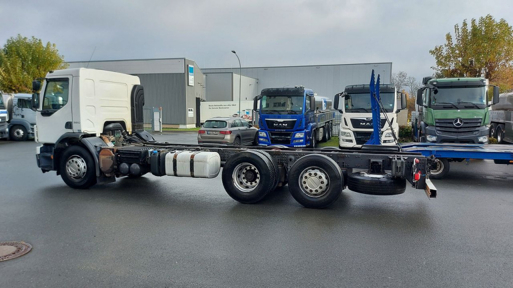 Volvo FE 320 (Nr. 4979) - Kuorma-auto alusta: kuva Volvo FE 320 (Nr. 4979) - Kuorma-auto alusta Volvo FE 320 (Nr. 4979) - Kuorma-auto alusta: kuva Volvo FE 320 (Nr. 4979) - Kuorma-auto alusta