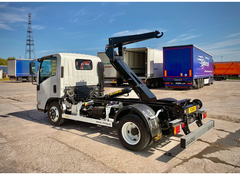 Isuzu M27 - Koukkulava kuorma-auto: kuva Isuzu M27 - Koukkulava kuorma-auto Isuzu M27 - Koukkulava kuorma-auto: kuva Isuzu M27 - Koukkulava kuorma-auto