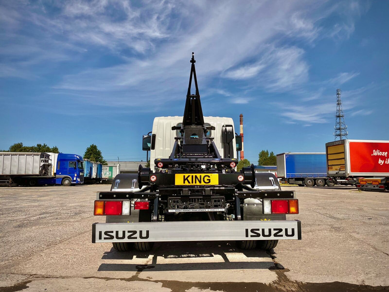 Isuzu M27 - Koukkulava kuorma-auto: kuva Isuzu M27 - Koukkulava kuorma-auto Isuzu M27 - Koukkulava kuorma-auto: kuva Isuzu M27 - Koukkulava kuorma-auto