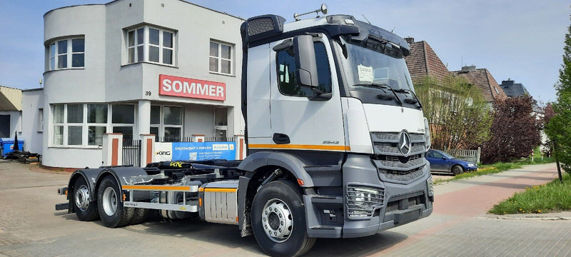 Mercedes-Benz Actros 2542 KING HZ-20R - Koukkulava kuorma-auto: kuva Mercedes-Benz Actros 2542 KING HZ-20R - Koukkulava kuorma-auto Mercedes-Benz Actros 2542 KING HZ-20R - Koukkulava kuorma-auto: kuva Mercedes-Benz Actros 2542 KING HZ-20R - Koukkulava kuorma-auto