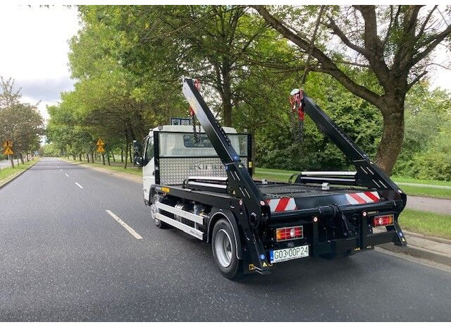 Mitsubishi Fuso 9C18 bramowiec BR6 - Nostovarsi-vaihtolavakuorma kuorma-auto: kuva Mitsubishi Fuso 9C18 bramowiec BR6 - Nostovarsi-vaihtolavakuorma kuorma-auto Mitsubishi Fuso 9C18 bramowiec BR6 - Nostovarsi-vaihtolavakuorma kuorma-auto: kuva Mitsubishi Fuso 9C18 bramowiec BR6 - Nostovarsi-vaihtolavakuorma kuorma-auto