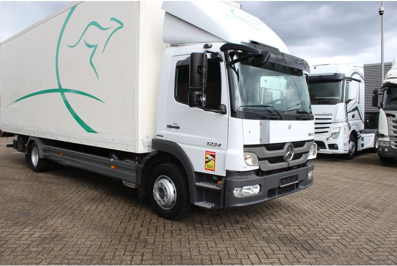 Umpikori kuorma-auto Mercedes-Benz Atego 1224 * EURO5 * MANUAL * 1 BED *: kuva Umpikori kuorma-auto Mercedes-Benz Atego 1224 * EURO5 * MANUAL * 1 BED *