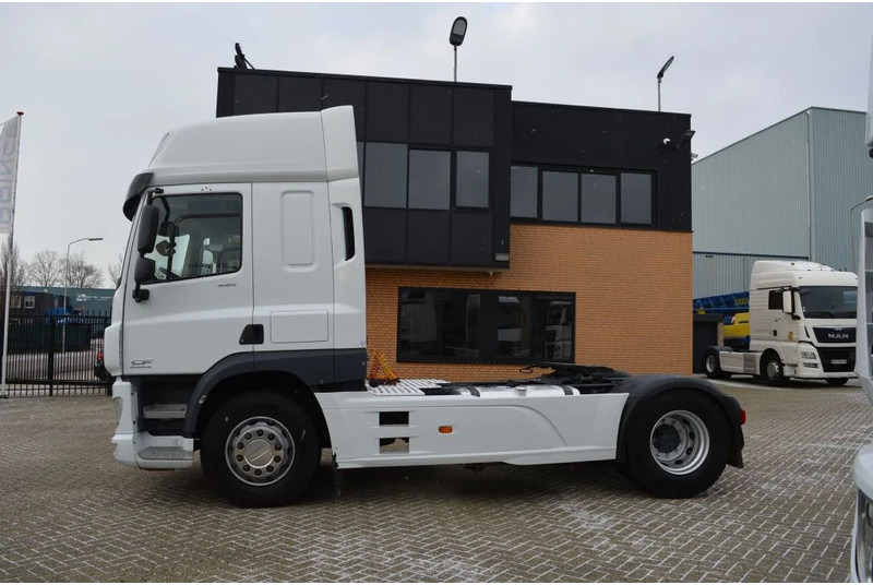 DAF CF 440 * EURO6 * 4X2 * NL TRUCK * - Vetopöytäauto: kuva DAF CF 440 * EURO6 * 4X2 * NL TRUCK * - Vetopöytäauto DAF CF 440 * EURO6 * 4X2 * NL TRUCK * - Vetopöytäauto: kuva DAF CF 440 * EURO6 * 4X2 * NL TRUCK * - Vetopöytäauto