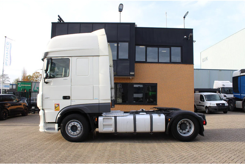 DAF XF 106.480 * RETARDER * BIG TANK * 4X2 * BIG SPACE * - Vetopöytäauto: kuva DAF XF 106.480 * RETARDER * BIG TANK * 4X2 * BIG SPACE * - Vetopöytäauto DAF XF 106.480 * RETARDER * BIG TANK * 4X2 * BIG SPACE * - Vetopöytäauto: kuva DAF XF 106.480 * RETARDER * BIG TANK * 4X2 * BIG SPACE * - Vetopöytäauto