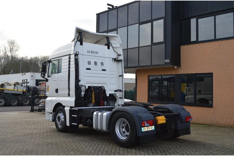 MAN TGX 18.440 * RETARDER * EURO6 * 4X2 * - Vetopöytäauto: kuva MAN TGX 18.440 * RETARDER * EURO6 * 4X2 * - Vetopöytäauto MAN TGX 18.440 * RETARDER * EURO6 * 4X2 * - Vetopöytäauto: kuva MAN TGX 18.440 * RETARDER * EURO6 * 4X2 * - Vetopöytäauto
