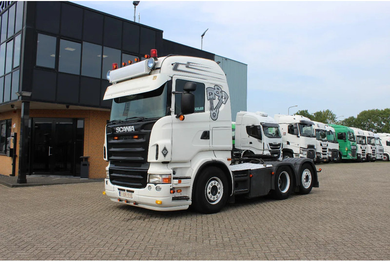 Scania R620-V8 * HYDRAULIC * 3 PEDAL * 6X2 * - Vetopöytäauto: kuva Scania R620-V8 * HYDRAULIC * 3 PEDAL * 6X2 * - Vetopöytäauto Scania R620-V8 * HYDRAULIC * 3 PEDAL * 6X2 * - Vetopöytäauto: kuva Scania R620-V8 * HYDRAULIC * 3 PEDAL * 6X2 * - Vetopöytäauto