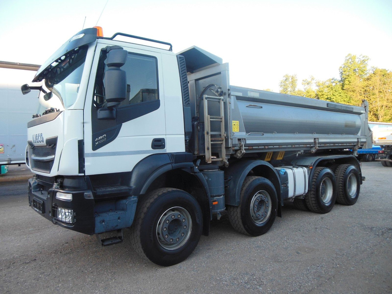 Iveco STRALIS X-WAY 480, 8X4, BORDMATIC, AHK, TOP!!! - Kippiauto kuorma-auto: kuva Iveco STRALIS X-WAY 480, 8X4, BORDMATIC, AHK, TOP!!! - Kippiauto kuorma-auto Iveco STRALIS X-WAY 480, 8X4, BORDMATIC, AHK, TOP!!! - Kippiauto kuorma-auto: kuva Iveco STRALIS X-WAY 480, 8X4, BORDMATIC, AHK, TOP!!! - Kippiauto kuorma-auto