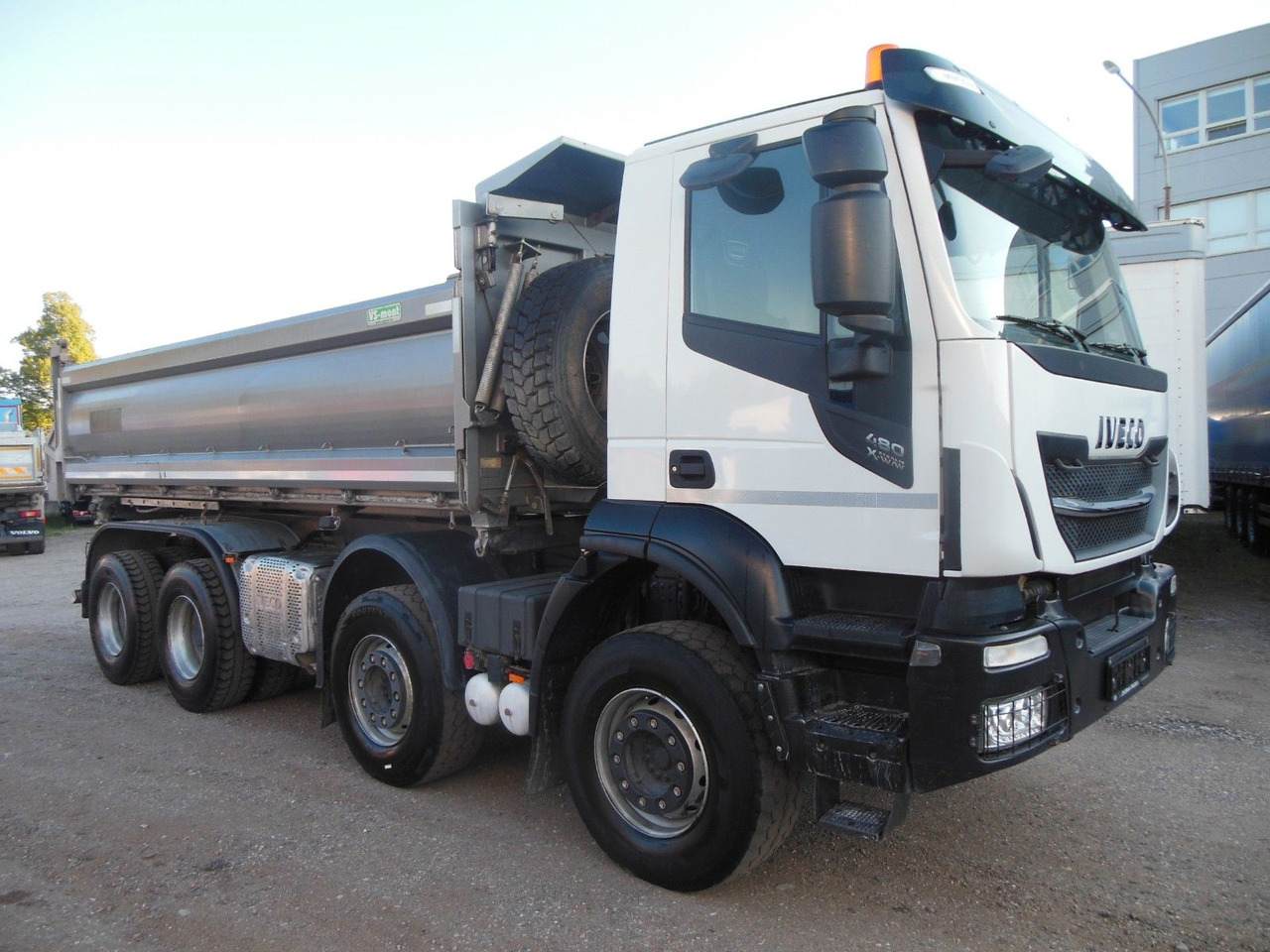 Iveco STRALIS X-WAY 480, 8X4, BORDMATIC, AHK, TOP!!! - Kippiauto kuorma-auto: kuva Iveco STRALIS X-WAY 480, 8X4, BORDMATIC, AHK, TOP!!! - Kippiauto kuorma-auto Iveco STRALIS X-WAY 480, 8X4, BORDMATIC, AHK, TOP!!! - Kippiauto kuorma-auto: kuva Iveco STRALIS X-WAY 480, 8X4, BORDMATIC, AHK, TOP!!! - Kippiauto kuorma-auto