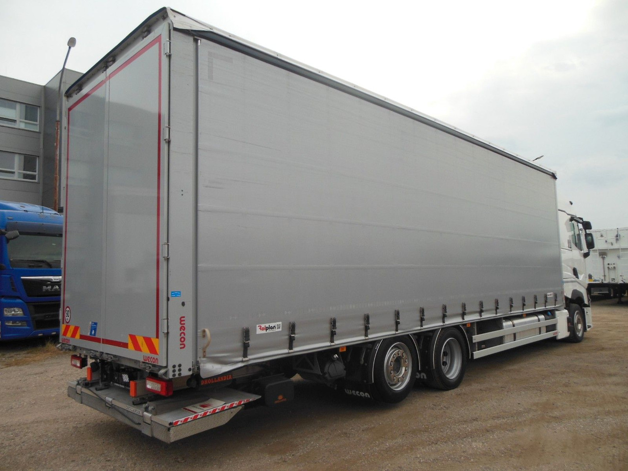 Renault T 440, 6X2, D-HOLLANDIA, 23 PALETTEN, WIE NEUE! - Pressukapelli kuorma-auto: kuva Renault T 440, 6X2, D-HOLLANDIA, 23 PALETTEN, WIE NEUE! - Pressukapelli kuorma-auto Renault T 440, 6X2, D-HOLLANDIA, 23 PALETTEN, WIE NEUE! - Pressukapelli kuorma-auto: kuva Renault T 440, 6X2, D-HOLLANDIA, 23 PALETTEN, WIE NEUE! - Pressukapelli kuorma-auto