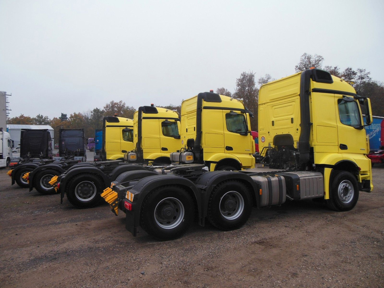 Mercedes-Benz 3353 ACTROS, 6X4, TRK, SET 120 TON, WIE NEUE!E!! - Vetopöytäauto: kuva Mercedes-Benz 3353 ACTROS, 6X4, TRK, SET 120 TON, WIE NEUE!E!! - Vetopöytäauto Mercedes-Benz 3353 ACTROS, 6X4, TRK, SET 120 TON, WIE NEUE!E!! - Vetopöytäauto: kuva Mercedes-Benz 3353 ACTROS, 6X4, TRK, SET 120 TON, WIE NEUE!E!! - Vetopöytäauto