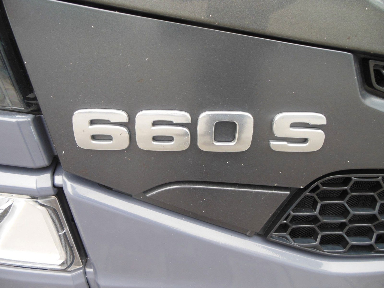 Scania 660 S, V8, RETARDER, VOLL LUFT, TOP!!! - Vetopöytäauto: kuva Scania 660 S, V8, RETARDER, VOLL LUFT, TOP!!! - Vetopöytäauto Scania 660 S, V8, RETARDER, VOLL LUFT, TOP!!! - Vetopöytäauto: kuva Scania 660 S, V8, RETARDER, VOLL LUFT, TOP!!! - Vetopöytäauto