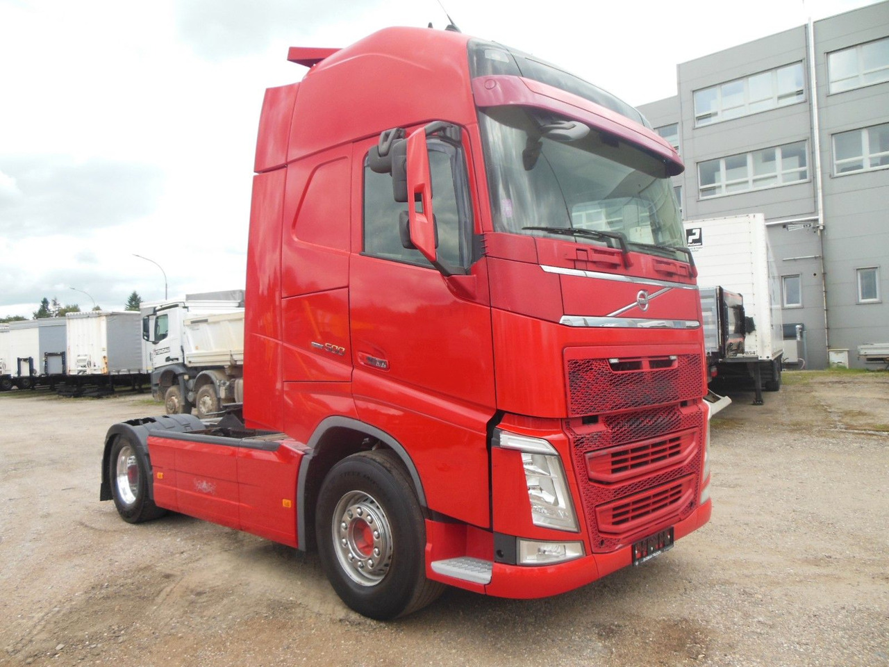 Volvo FH 13/500, GLOBE XL, STANDART, I PARK COOL - Vetopöytäauto: kuva Volvo FH 13/500, GLOBE XL, STANDART, I PARK COOL - Vetopöytäauto Volvo FH 13/500, GLOBE XL, STANDART, I PARK COOL - Vetopöytäauto: kuva Volvo FH 13/500, GLOBE XL, STANDART, I PARK COOL - Vetopöytäauto