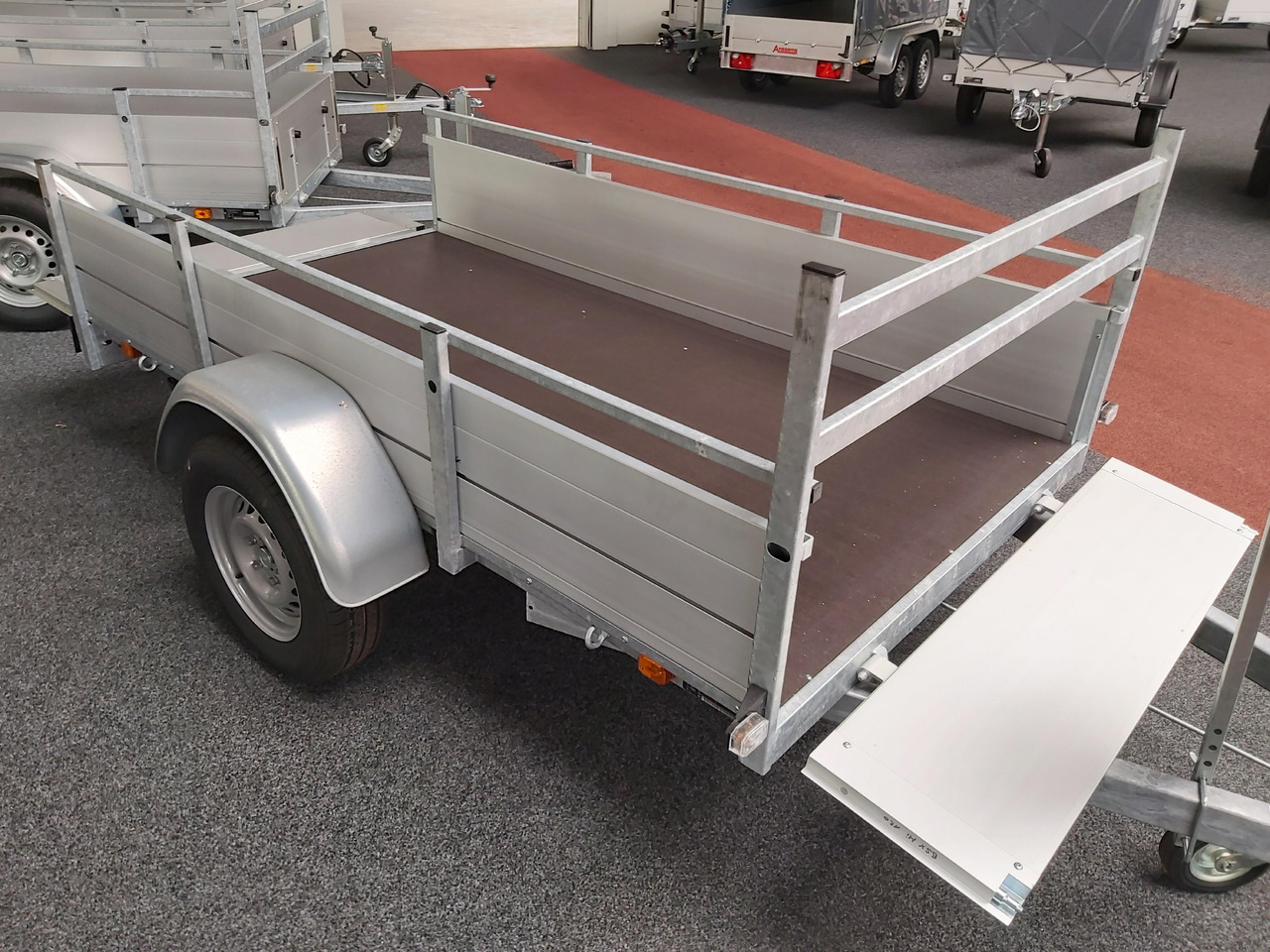 Anssems Kastenanhänger BSX 1350 251x130x45cm (S) 1350kg Modell 2024 - Peräkärry: kuva Anssems Kastenanhänger BSX 1350 251x130x45cm (S) 1350kg Modell 2024 - Peräkärry Anssems Kastenanhänger BSX 1350 251x130x45cm (S) 1350kg Modell 2024 - Peräkärry: kuva Anssems Kastenanhänger BSX 1350 251x130x45cm (S) 1350kg Modell 2024 - Peräkärry