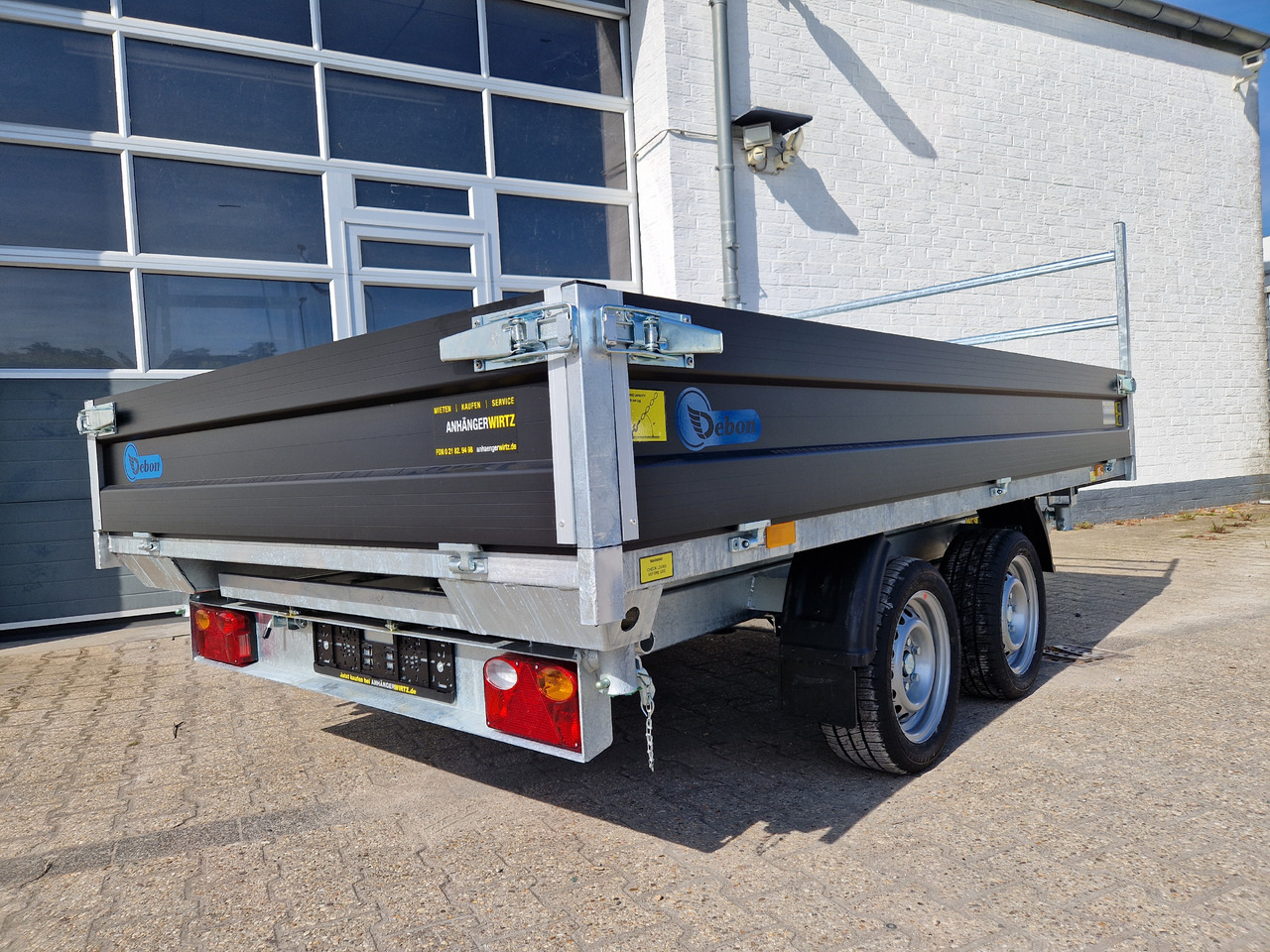 Cheval Liberte Kipper PW 3.3 35 black 330x180x35cm Elektro 3500kg Modell 09.2024 - Kippiauto perävaunu: kuva Cheval Liberte Kipper PW 3.3 35 black 330x180x35cm Elektro 3500kg Modell 09.2024 - Kippiauto perävaunu Cheval Liberte Kipper PW 3.3 35 black 330x180x35cm Elektro 3500kg Modell 09.2024 - Kippiauto perävaunu: kuva Cheval Liberte Kipper PW 3.3 35 black 330x180x35cm Elektro 3500kg Modell 09.2024 - Kippiauto perävaunu