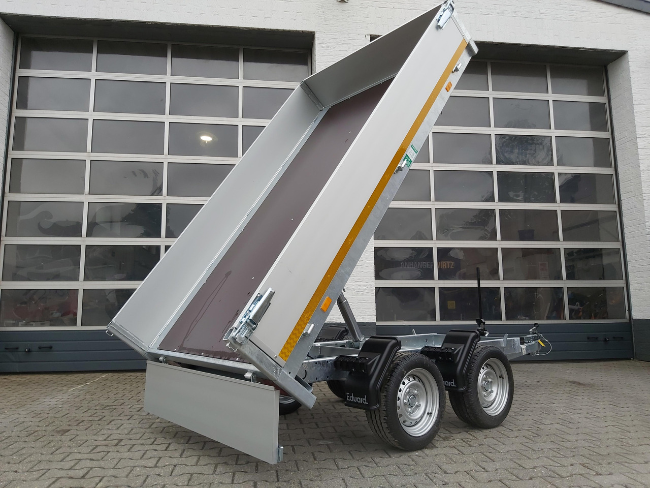 Heck Kipper 260x150x30cm Lfh: 63 cm (S) 750kg Tandem ungebremst Januar Aktion - Kippiauto perävaunu: kuva Heck Kipper 260x150x30cm Lfh: 63 cm (S) 750kg Tandem ungebremst Januar Aktion - Kippiauto perävaunu Heck Kipper 260x150x30cm Lfh: 63 cm (S) 750kg Tandem ungebremst Januar Aktion - Kippiauto perävaunu: kuva Heck Kipper 260x150x30cm Lfh: 63 cm (S) 750kg Tandem ungebremst Januar Aktion - Kippiauto perävaunu