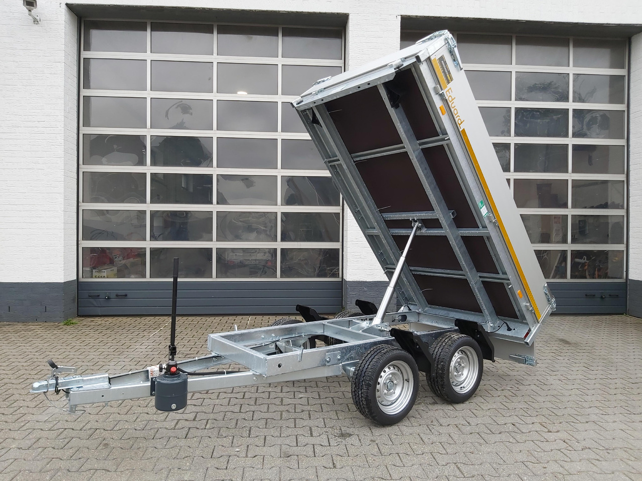 Heck Kipper 260x150x30cm Lfh: 63 cm (S) 750kg Tandem ungebremst Januar Aktion - Kippiauto perävaunu: kuva Heck Kipper 260x150x30cm Lfh: 63 cm (S) 750kg Tandem ungebremst Januar Aktion - Kippiauto perävaunu Heck Kipper 260x150x30cm Lfh: 63 cm (S) 750kg Tandem ungebremst Januar Aktion - Kippiauto perävaunu: kuva Heck Kipper 260x150x30cm Lfh: 63 cm (S) 750kg Tandem ungebremst Januar Aktion - Kippiauto perävaunu