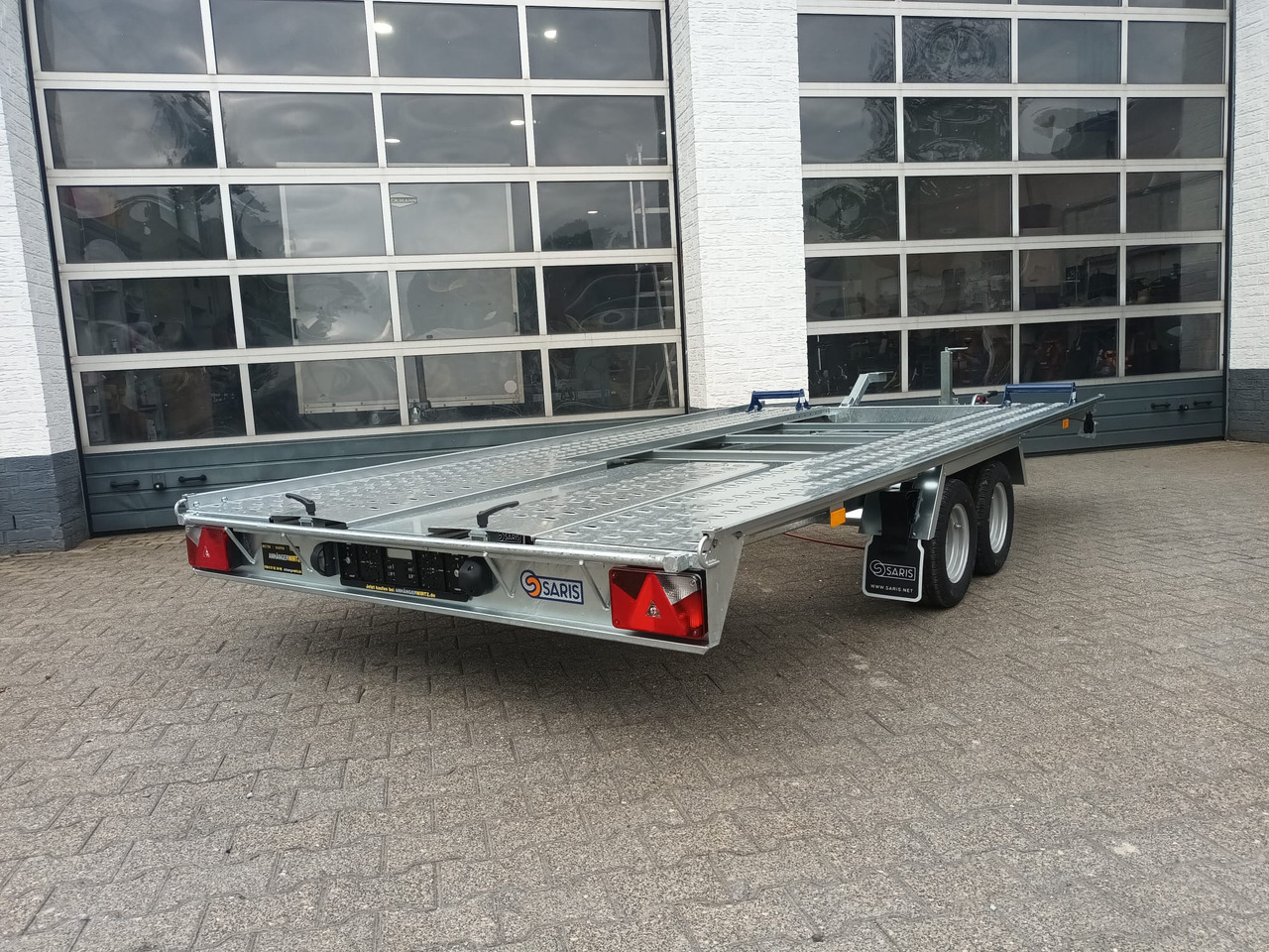 Saris Cartrailer AT 401 202 2700 2 K easyload ankippbar Rampen Fahrschienen Radstop 2700kg 100km/H - Kuljetin perävaunu: kuva Saris Cartrailer AT 401 202 2700 2 K easyload ankippbar Rampen Fahrschienen Radstop 2700kg 100km/H - Kuljetin perävaunu Saris Cartrailer AT 401 202 2700 2 K easyload ankippbar Rampen Fahrschienen Radstop 2700kg 100km/H - Kuljetin perävaunu: kuva Saris Cartrailer AT 401 202 2700 2 K easyload ankippbar Rampen Fahrschienen Radstop 2700kg 100km/H - Kuljetin perävaunu