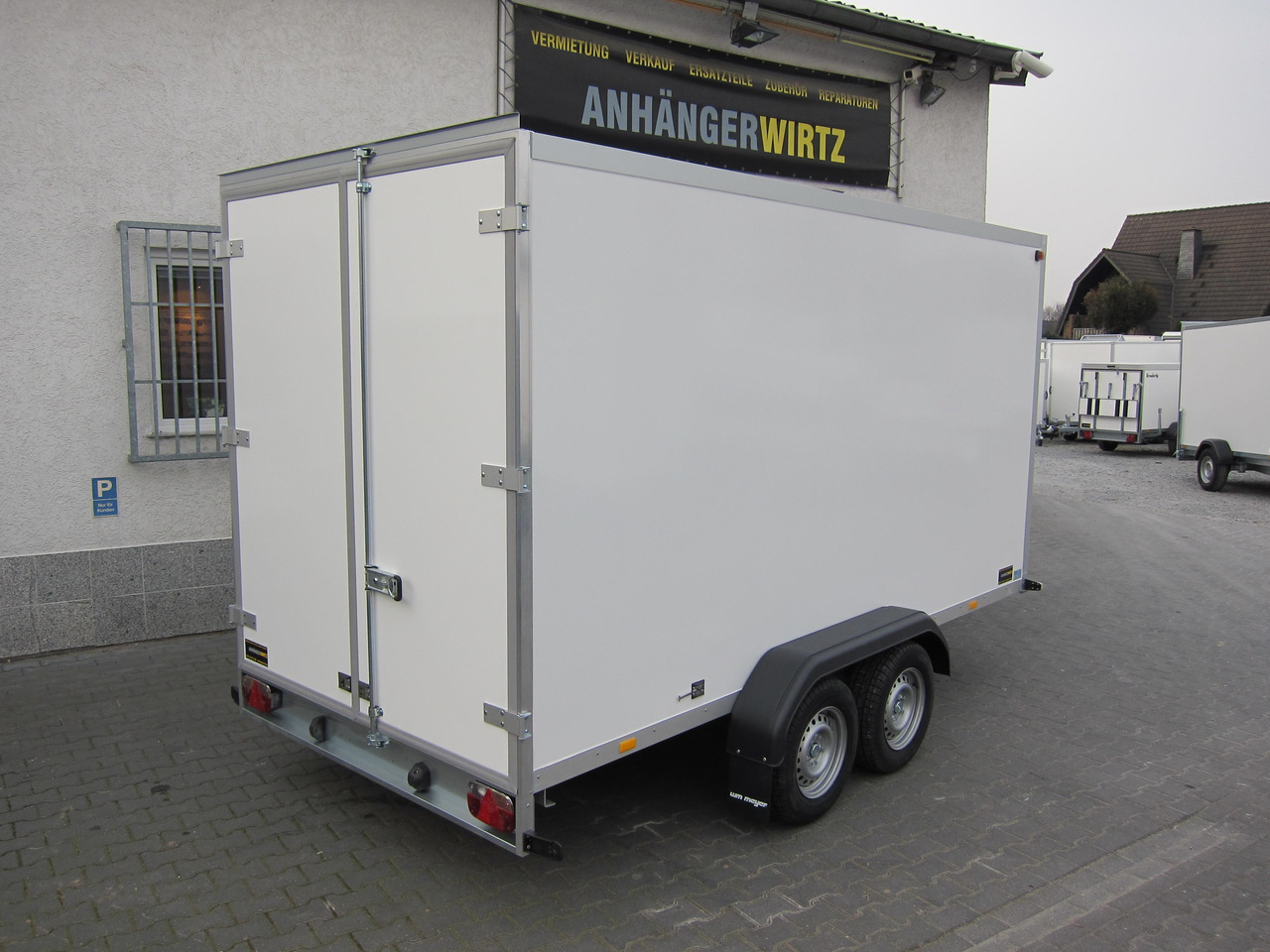 Umpikori perävaunu WM Meyer Koffer AZ 3540/185 S35 401x185x205cm (XL) 3500kg Aktion: kuva Umpikori perävaunu WM Meyer Koffer AZ 3540/185 S35 401x185x205cm (XL) 3500kg Aktion