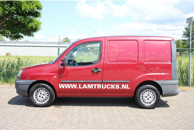 Fiat Doblò Cargo 1.9 JTD SCHUIFDEUR - Pakettiauto: kuva Fiat Doblò Cargo 1.9 JTD SCHUIFDEUR - Pakettiauto Fiat Doblò Cargo 1.9 JTD SCHUIFDEUR - Pakettiauto: kuva Fiat Doblò Cargo 1.9 JTD SCHUIFDEUR - Pakettiauto