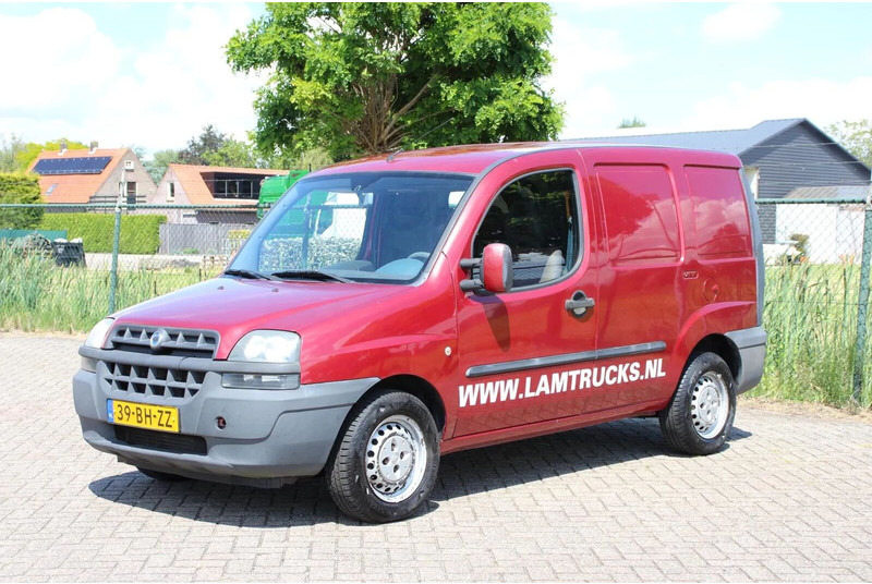 Fiat Doblò Cargo 1.9 JTD SCHUIFDEUR - Pakettiauto: kuva Fiat Doblò Cargo 1.9 JTD SCHUIFDEUR - Pakettiauto Fiat Doblò Cargo 1.9 JTD SCHUIFDEUR - Pakettiauto: kuva Fiat Doblò Cargo 1.9 JTD SCHUIFDEUR - Pakettiauto