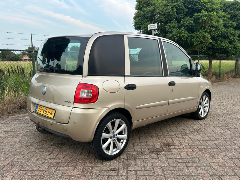 Fiat Multipla 1.9 EURO 4 DIESEL VAN - Pieni pakettiauto: kuva Fiat Multipla 1.9 EURO 4 DIESEL VAN - Pieni pakettiauto Fiat Multipla 1.9 EURO 4 DIESEL VAN - Pieni pakettiauto: kuva Fiat Multipla 1.9 EURO 4 DIESEL VAN - Pieni pakettiauto